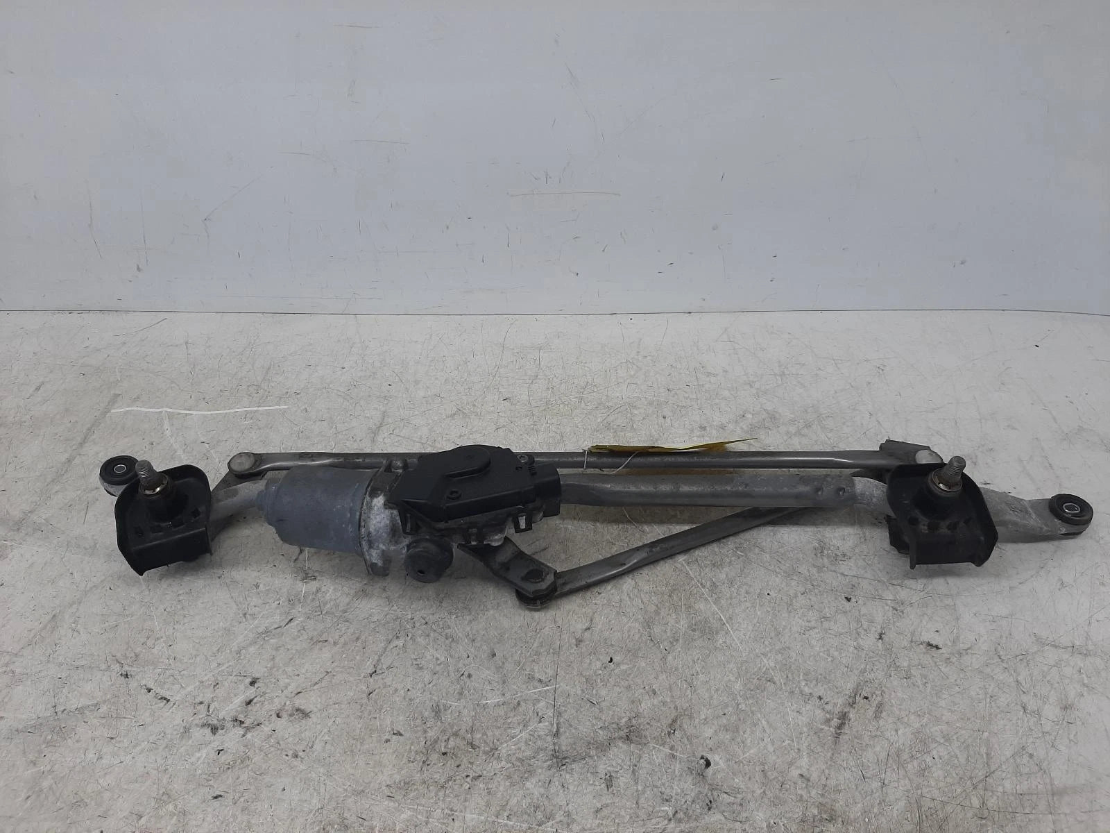 Toyota Gt86 Front Wiper Motor With Linkage 86511CA000 