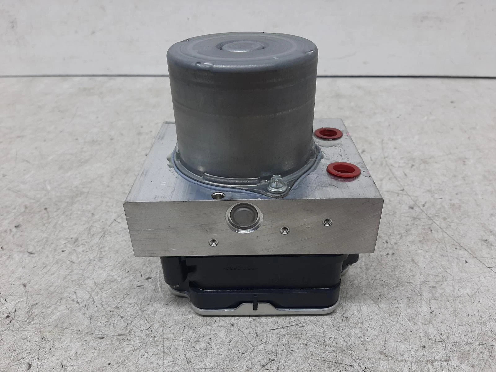 Toyota Yaris Cross Mk1 ABS Pump/Modulator 