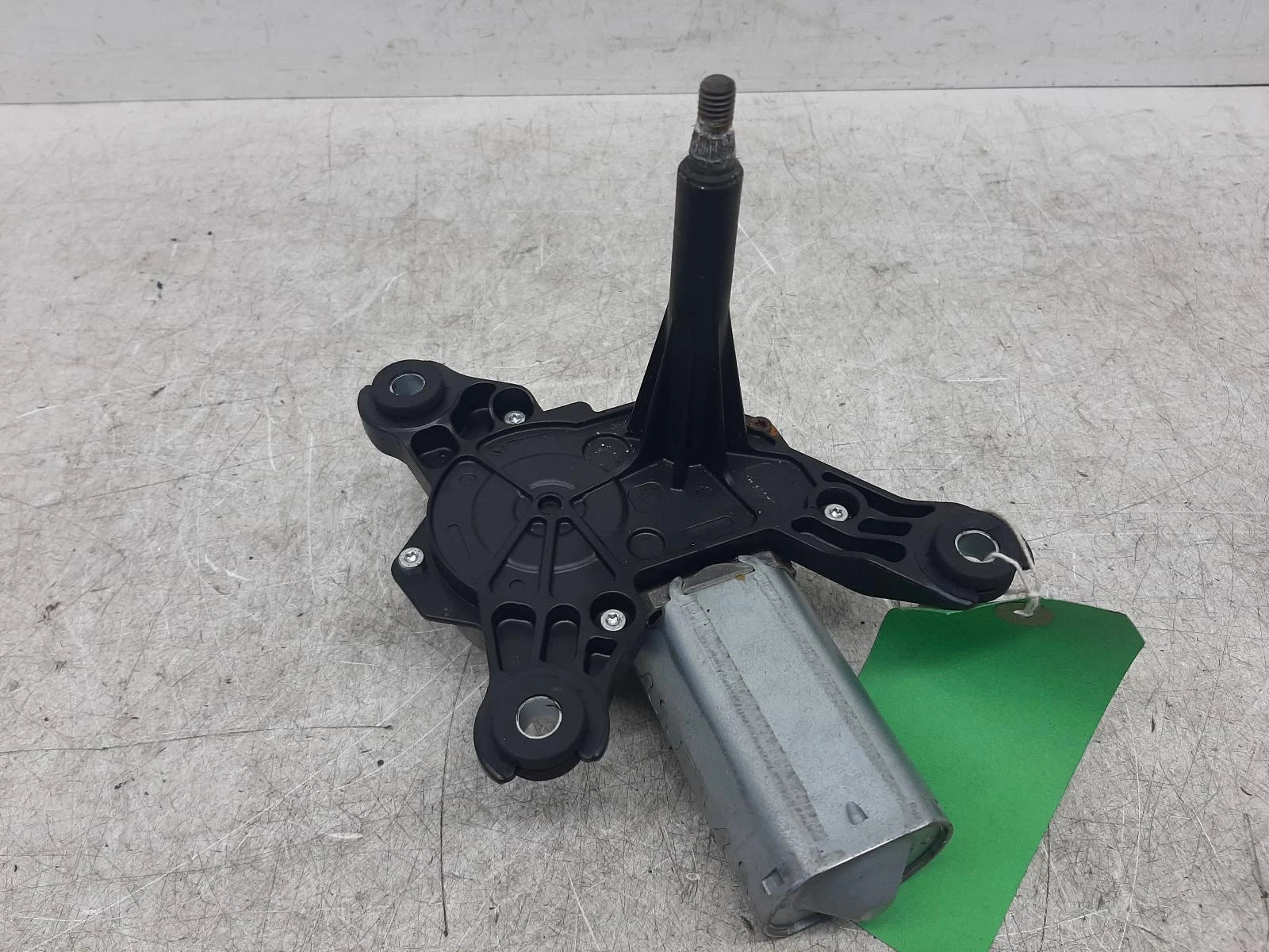 Opel Insignia Valeo Rear Wiper Motor 