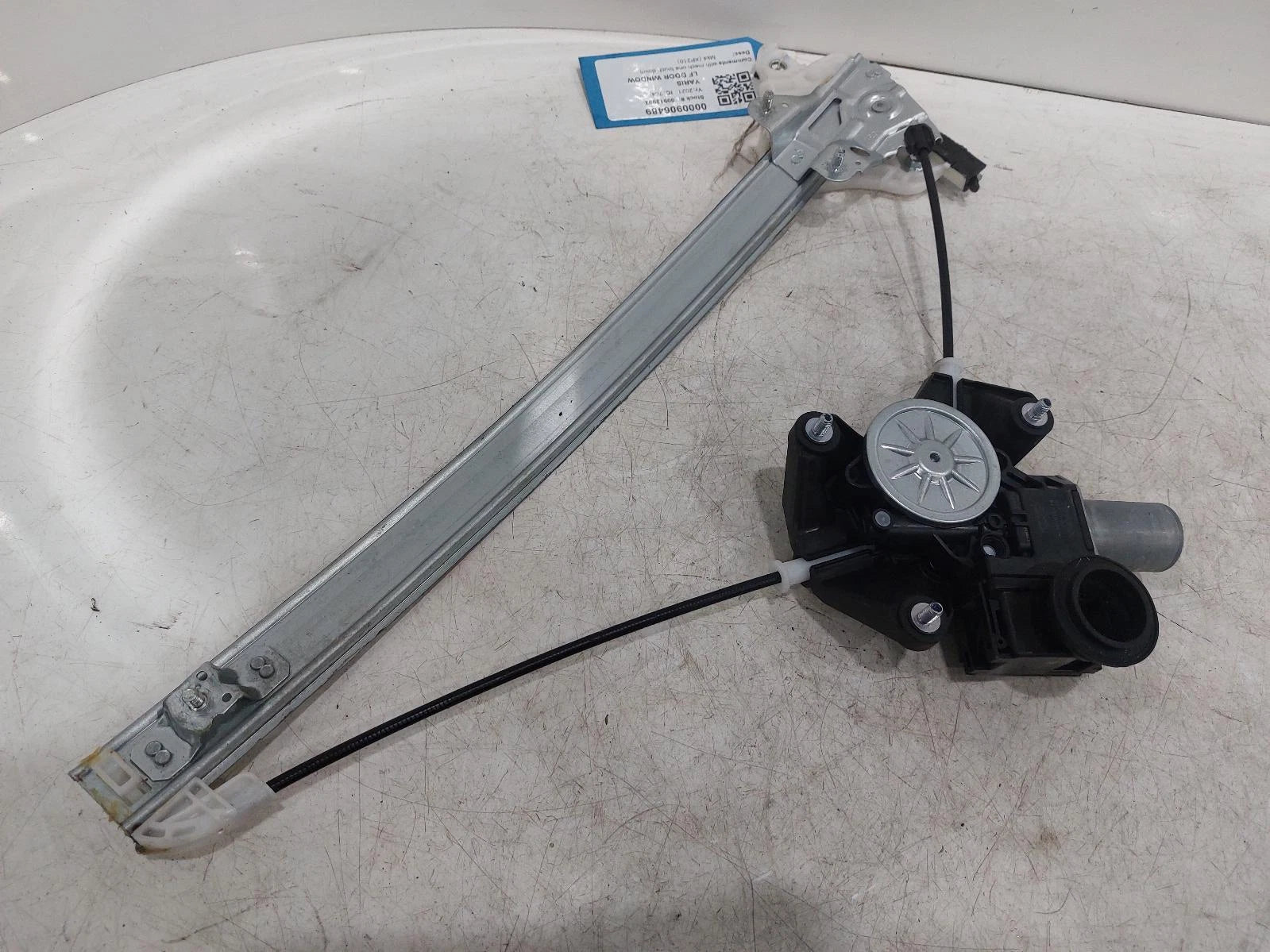 Toyota Yaris Window Regulator Front Passengers Side 