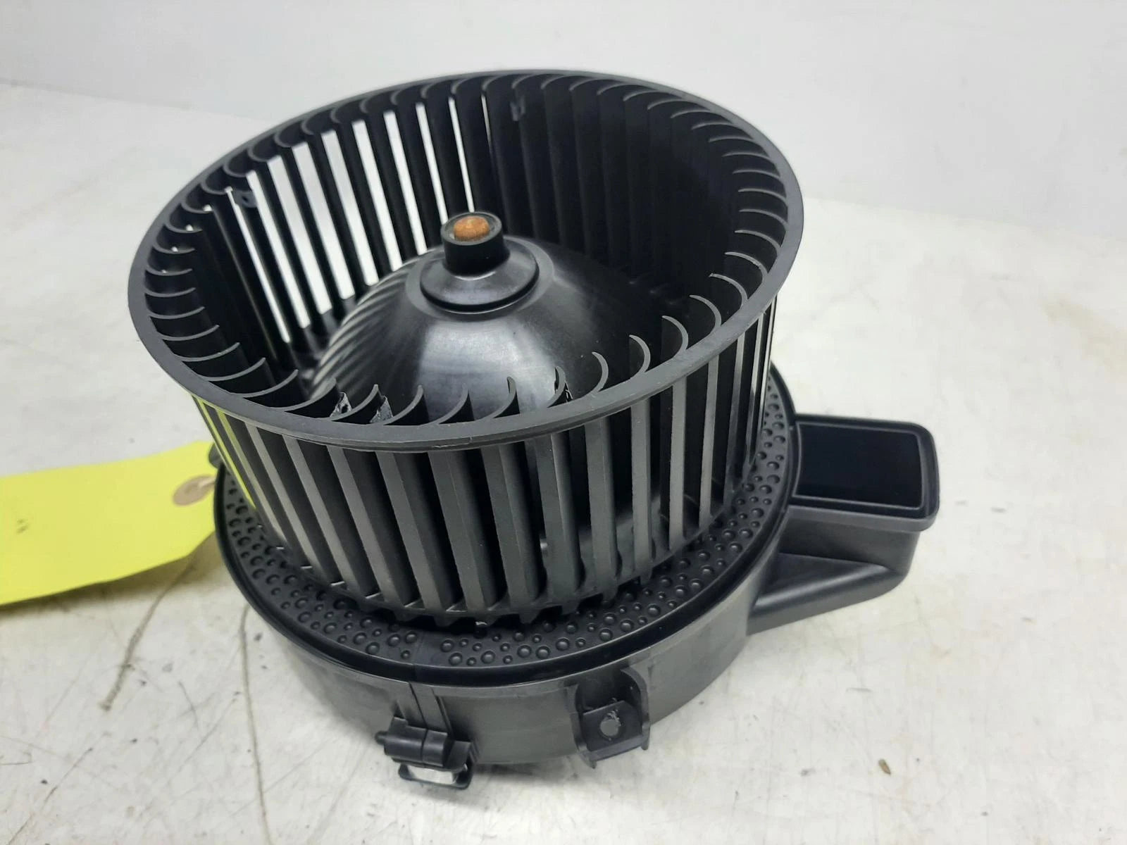 Volvo Xc90 2.0L Diesel Heater Blower Fan Assembly 
