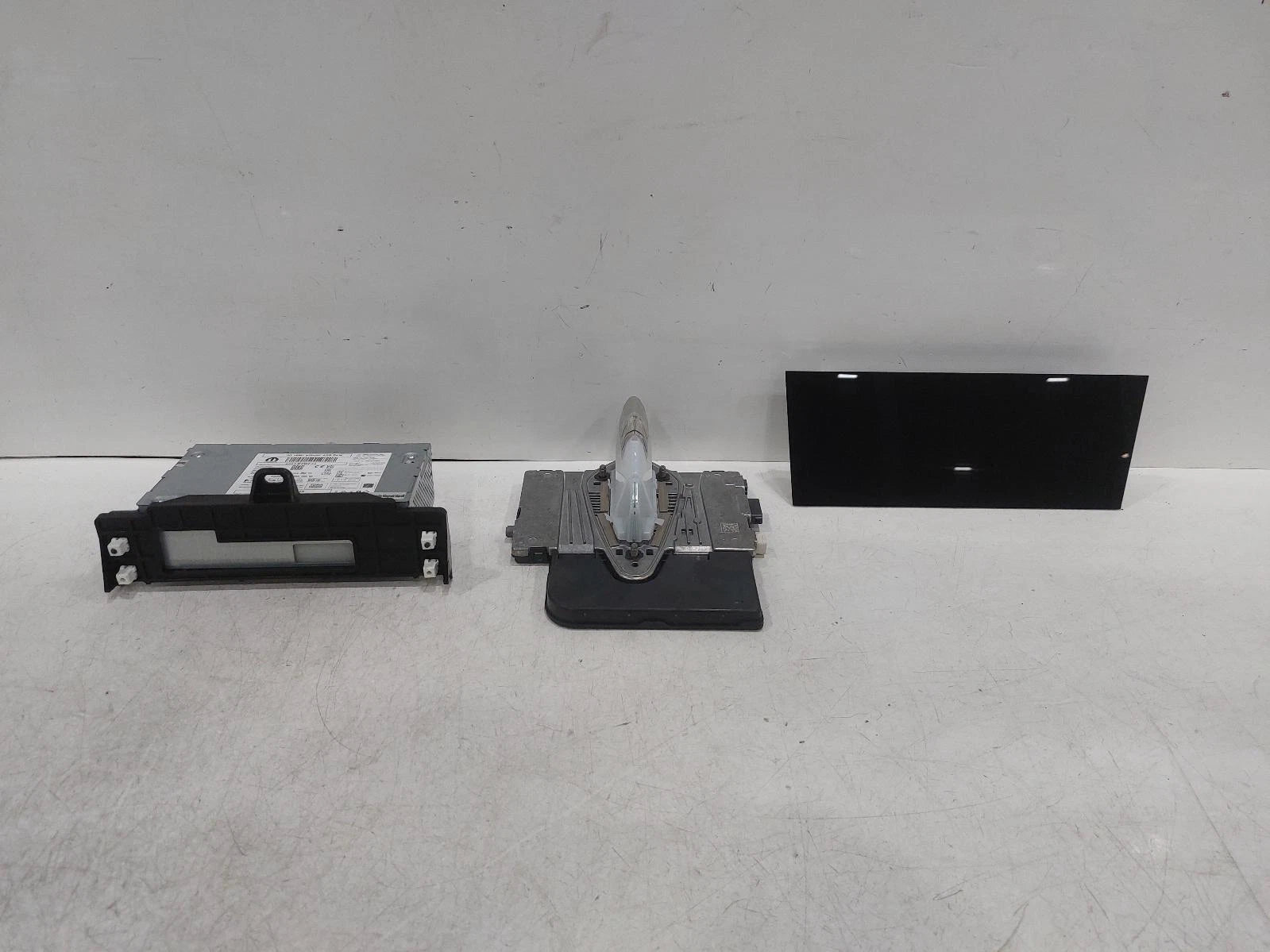 Peugeot 308 Mk3 SAT. NAV. UNIT Satellite Navigation Head Unit 