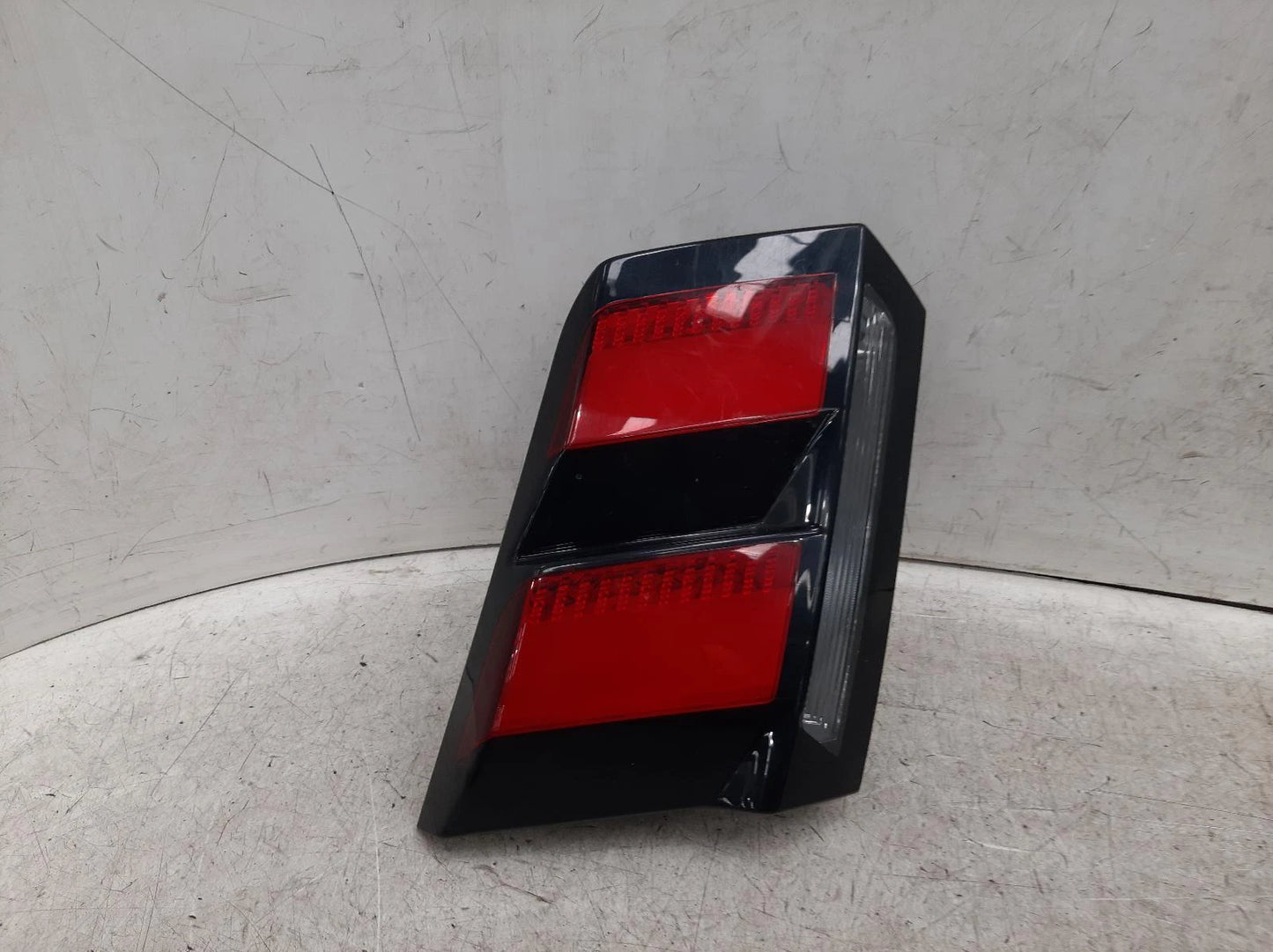 Peugeot 3008 Mk2 O/S Drivers Right Rear Inner Taillight Tail Light 