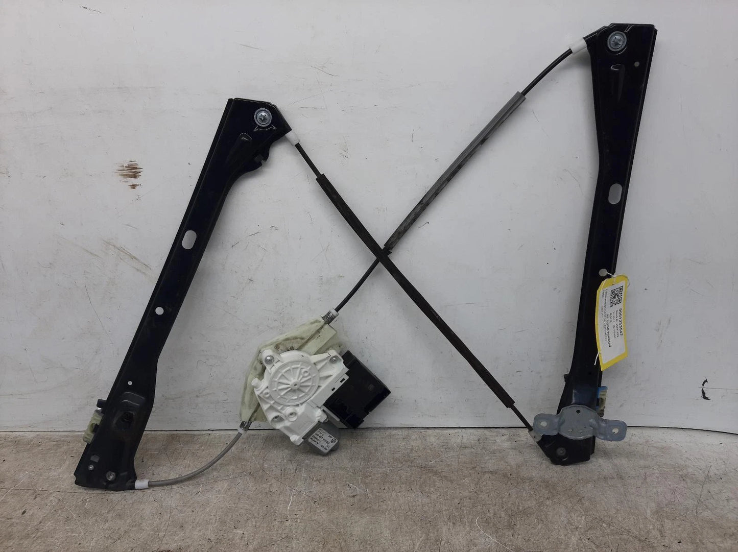 Volkswagen Golf Window Regulator Front Drivers Side 
