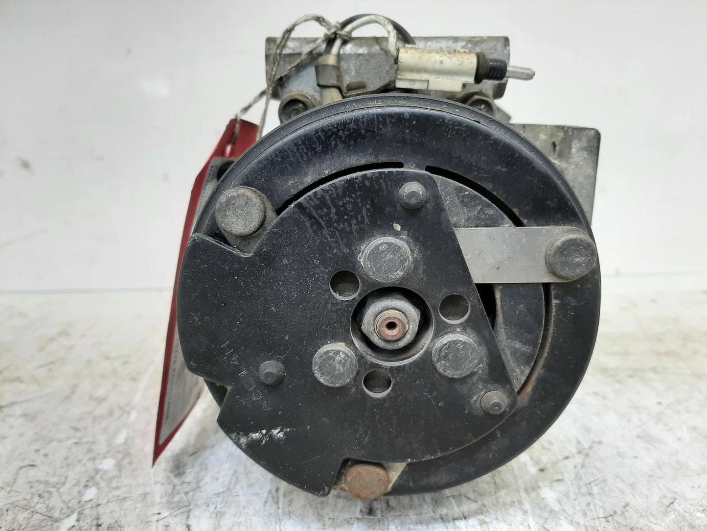 Renault Clio Ii 1.2L Petrol AIR CON A/C COMPRESSOR PUMP 