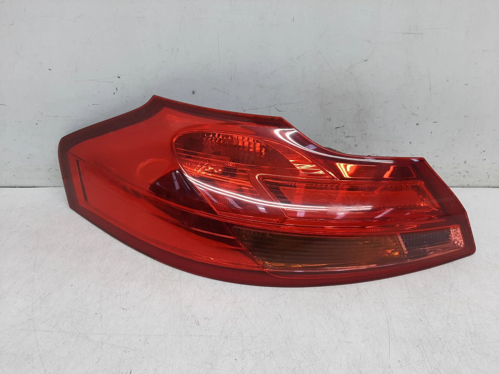 Opel Insignia Mk1 N/S Passengers Left Rear Taillight Tail Light 