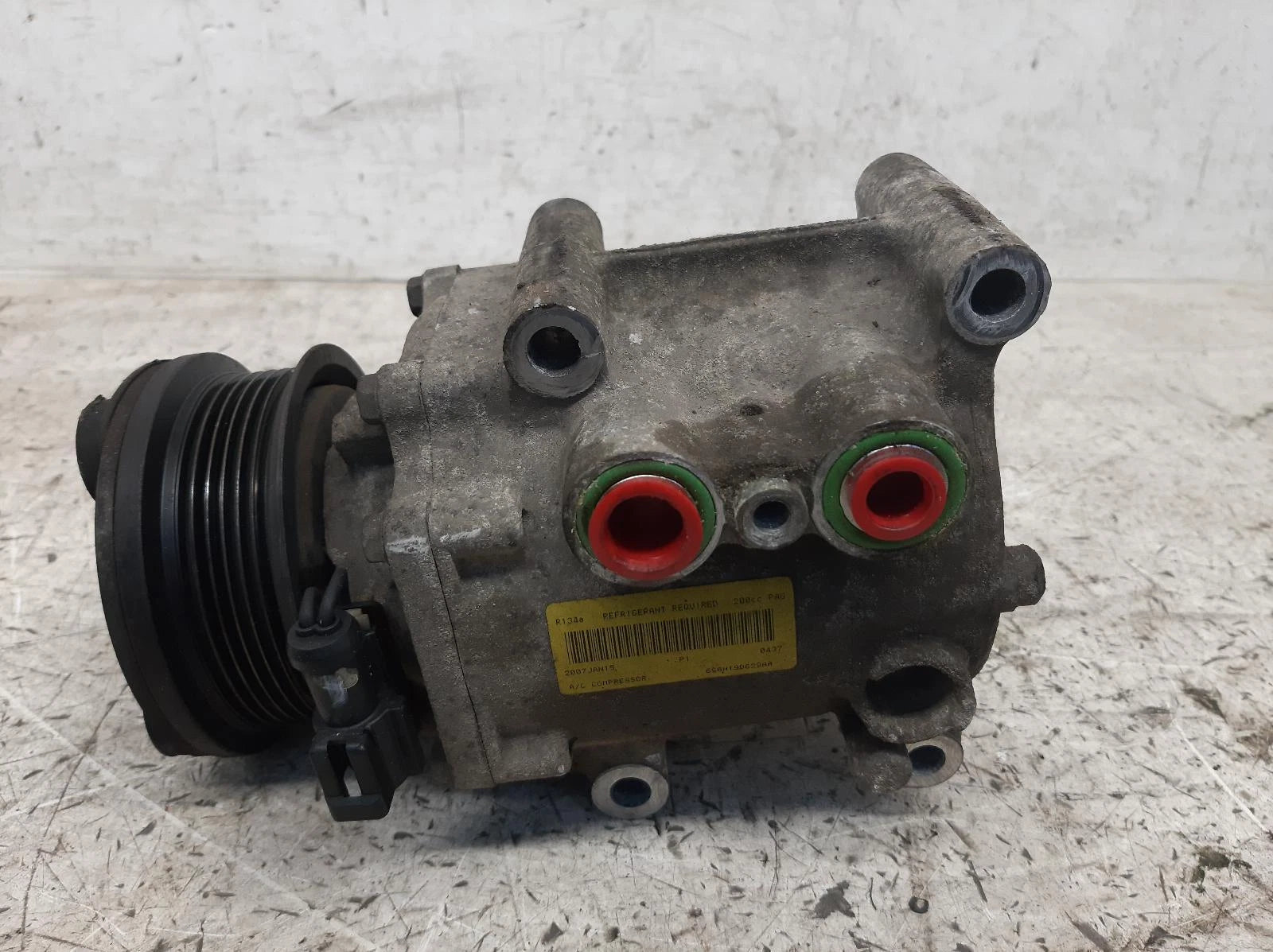 Ford Fiesta Mk6 ,, AIR CON A/C COMPRESSOR PUMP 