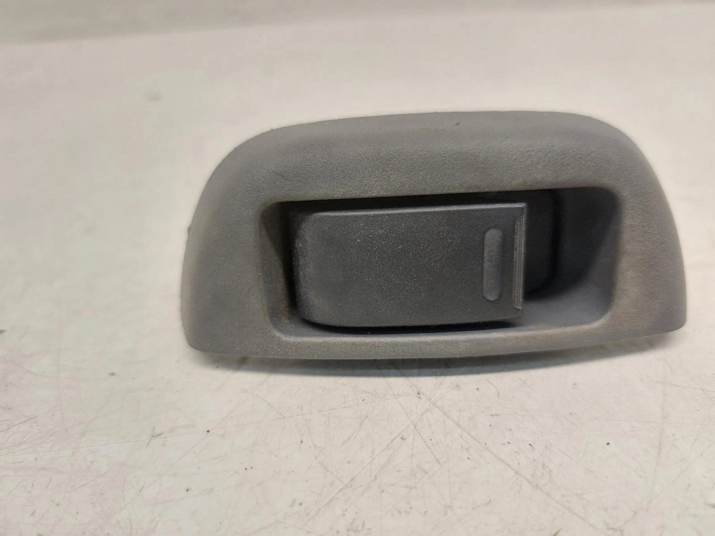 Toyota Aygo Mk1 Right Drivers Window Switch 