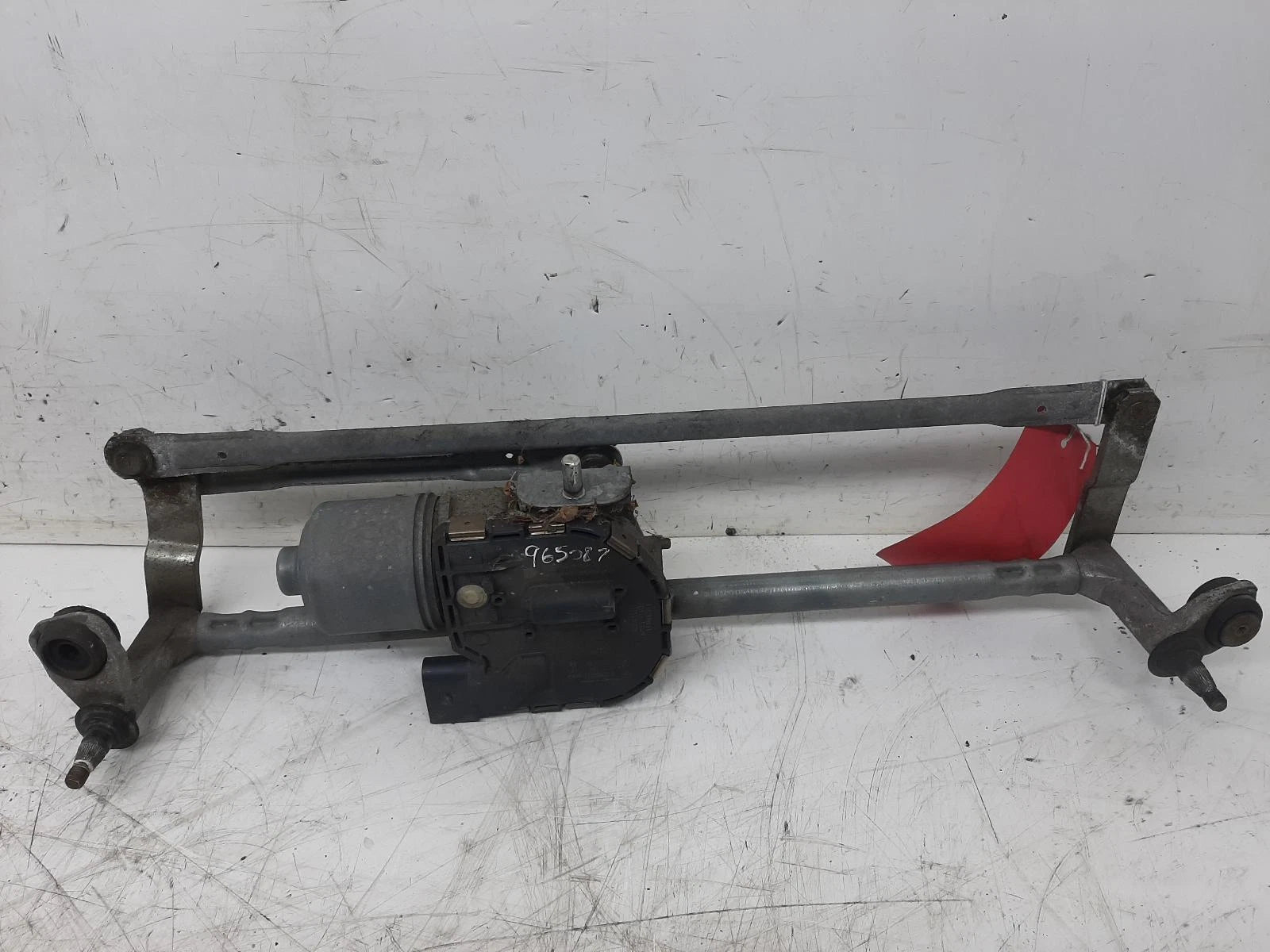 Volkswagen Golf Mk6 (5K) Front Wiper Motor 