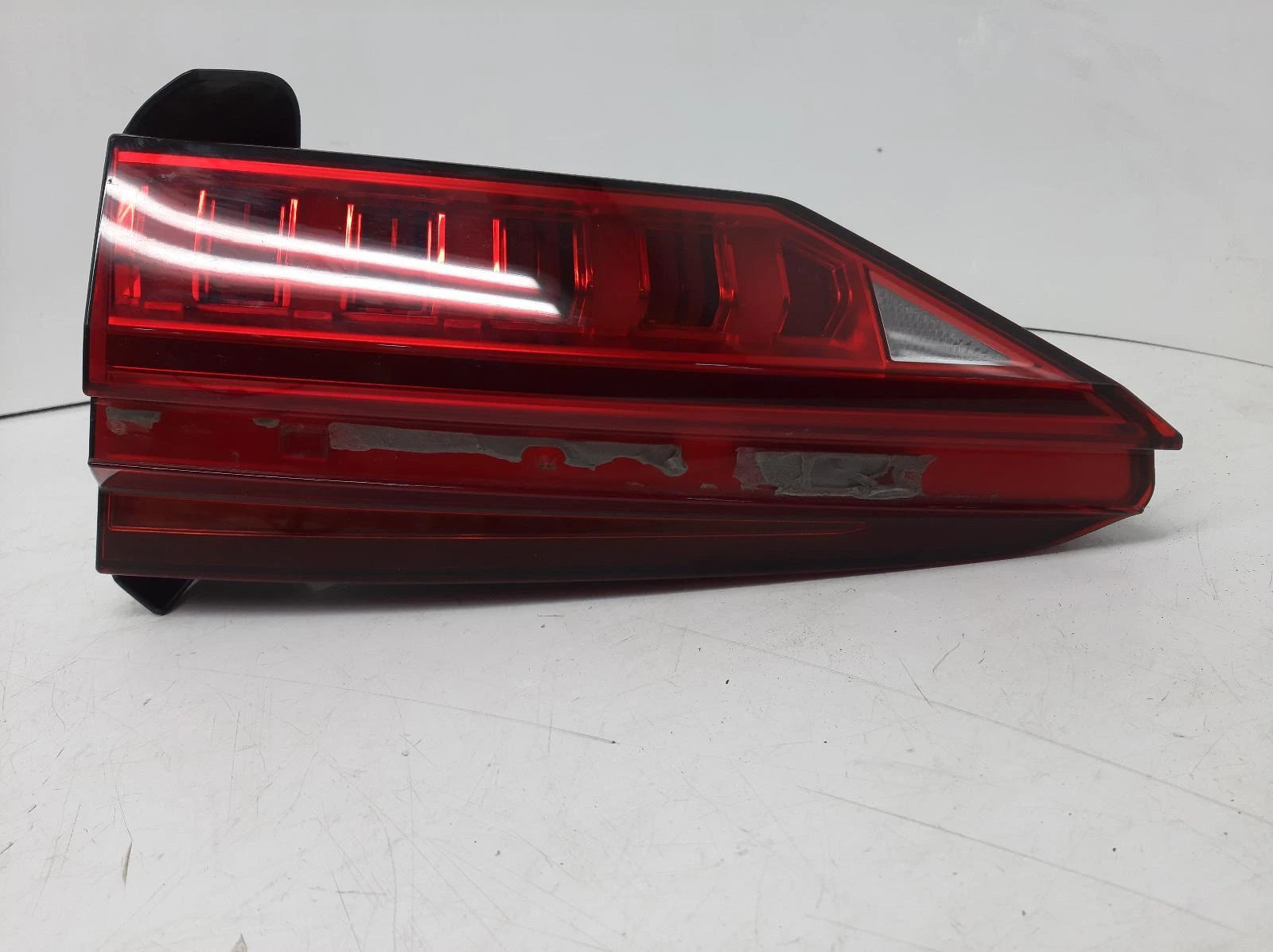 Audi A6 Mk5 Inner O/S Drivers Right Rear Taillight Tail Light 