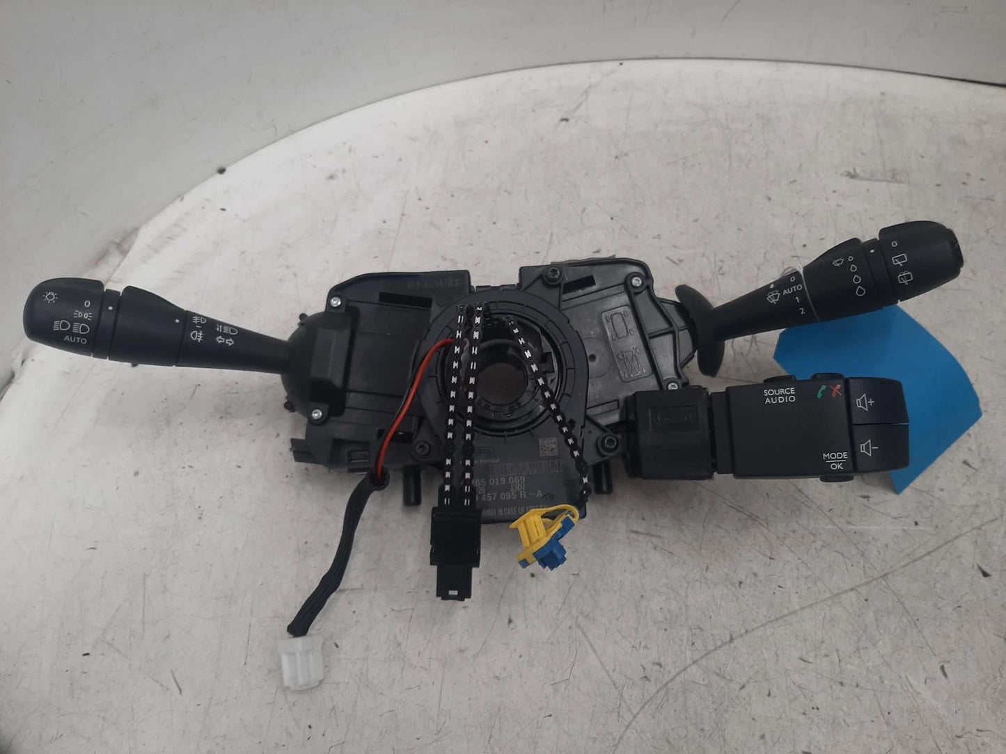 Renault Clio Iv Combination Switch Indicator And Wiper Stalks 