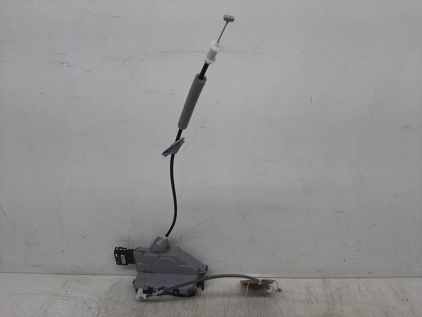 Peugeot 3008 Mk2 Left Rear Door Lock Assembly 