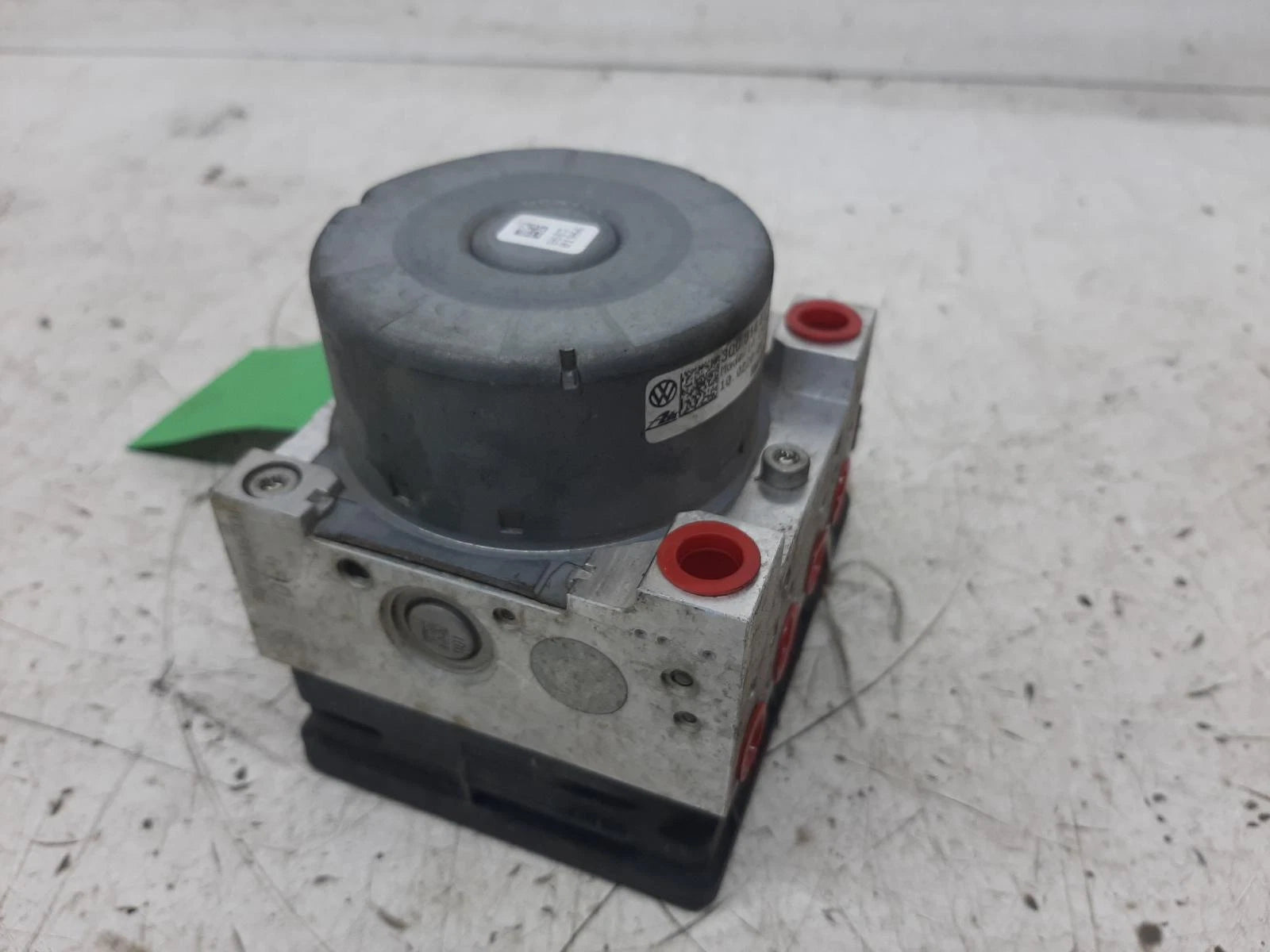 Volkswagen Golf Mk7 ABS Pump/Modulator 