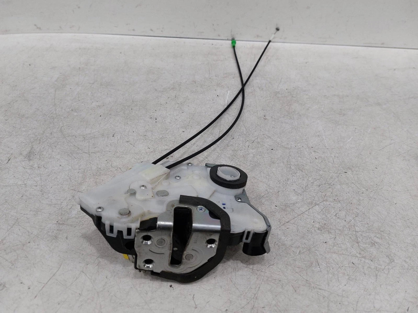 Toyota Yaris Mk3 (XP130) O/S Right Front Door Lock Assembly 