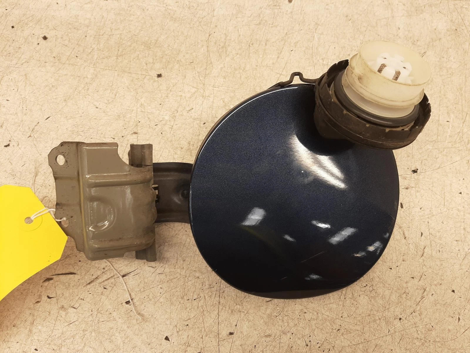 Toyota Aygo Mk2 Blue Fuel Filler Flap & Cap 