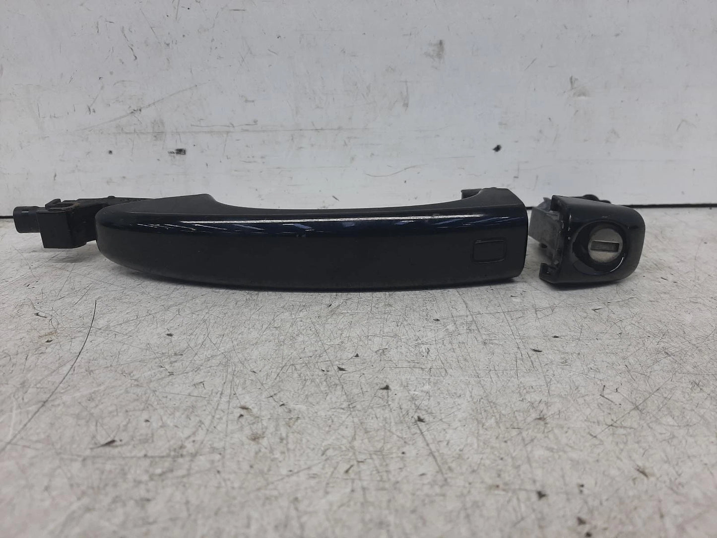 Audi Q3 Mk1 (8U) O/S Right Front Exterior DOOR HANDLE 