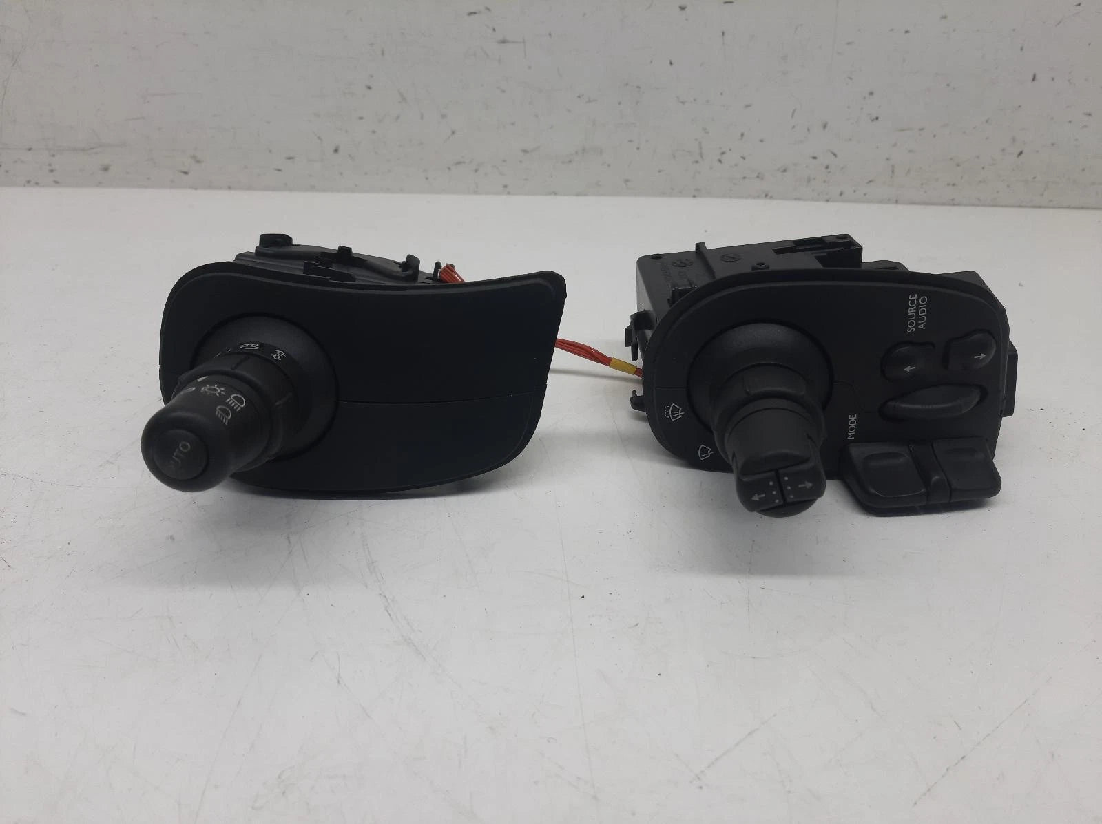 Renault Clio Combination Switch Indicator Lights Wiper Stalks 