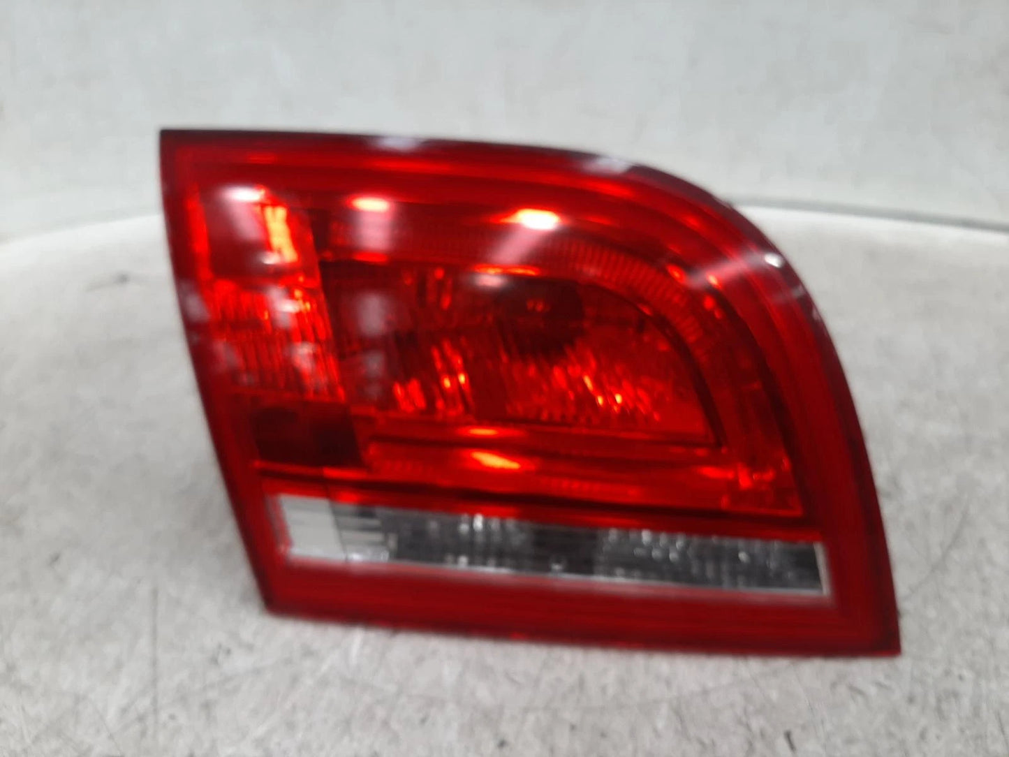 Audi A3 Mk2 Facelift 8P N/S Passengers Left Rear Inner Taillight Tail Light 