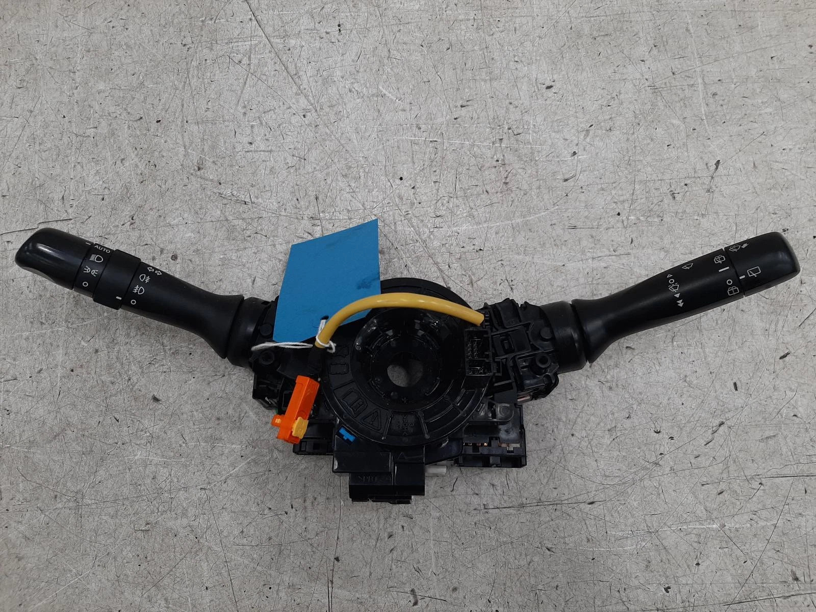 Peugeot 108 Mk1 COMBINATION SWITCH Indicator Lights Wiper Stalks 