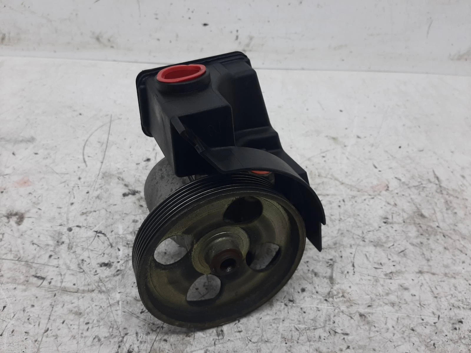 Peugeot 206 2.0L Diesel Power Steering Pump 