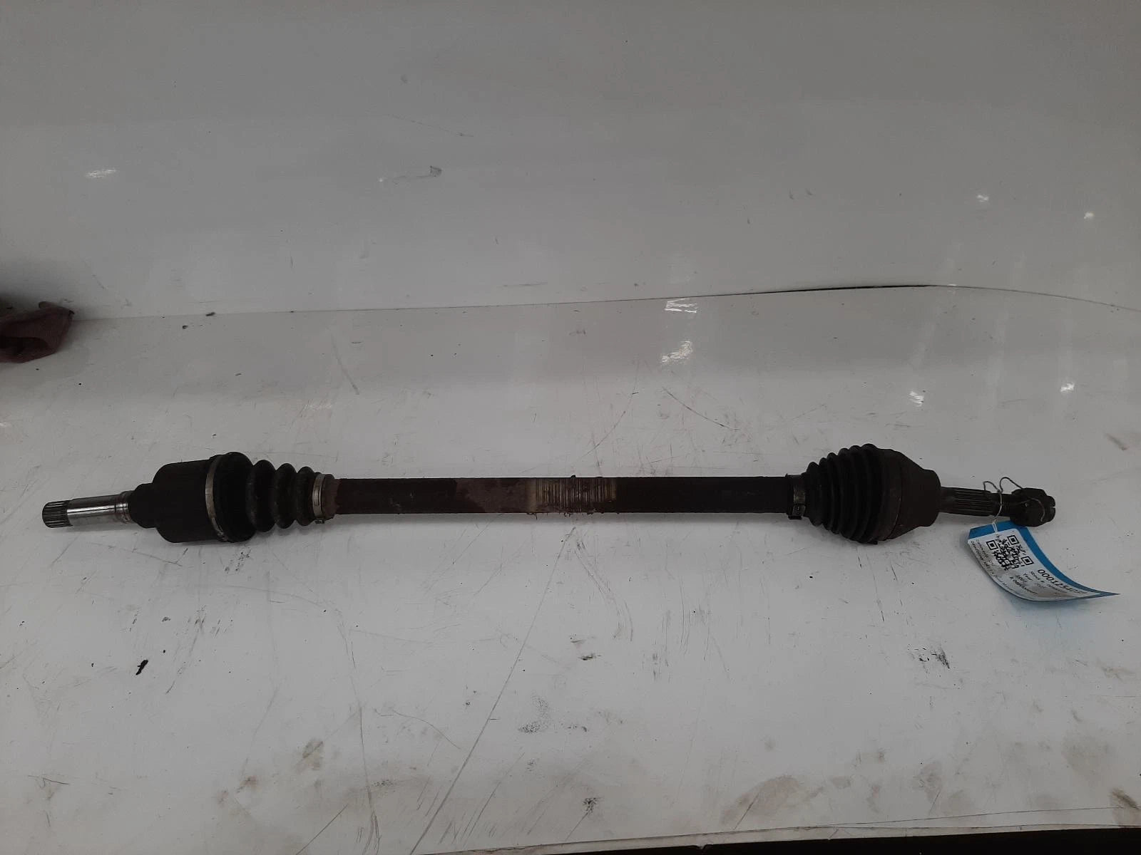 Peugeot 1007 Mk1 O/S Drivers Right Front Driveshaft 