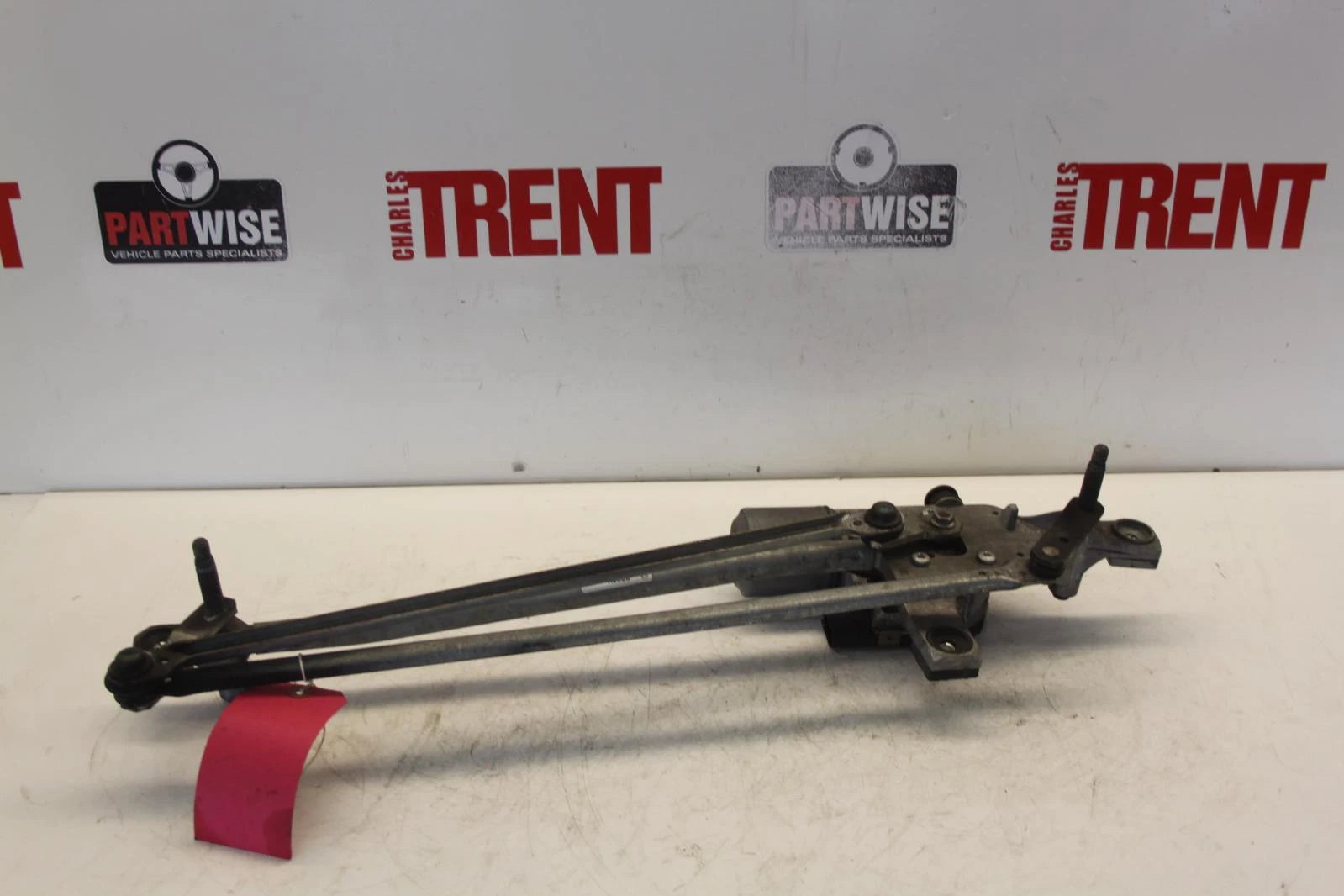 Volvo S60 Mk2 Bosch Front Wiper Motor With Rack 