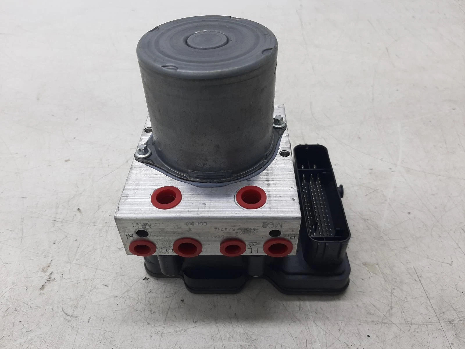Volvo VOLVO XC40 ABS Pump/Modulator 0265956554 