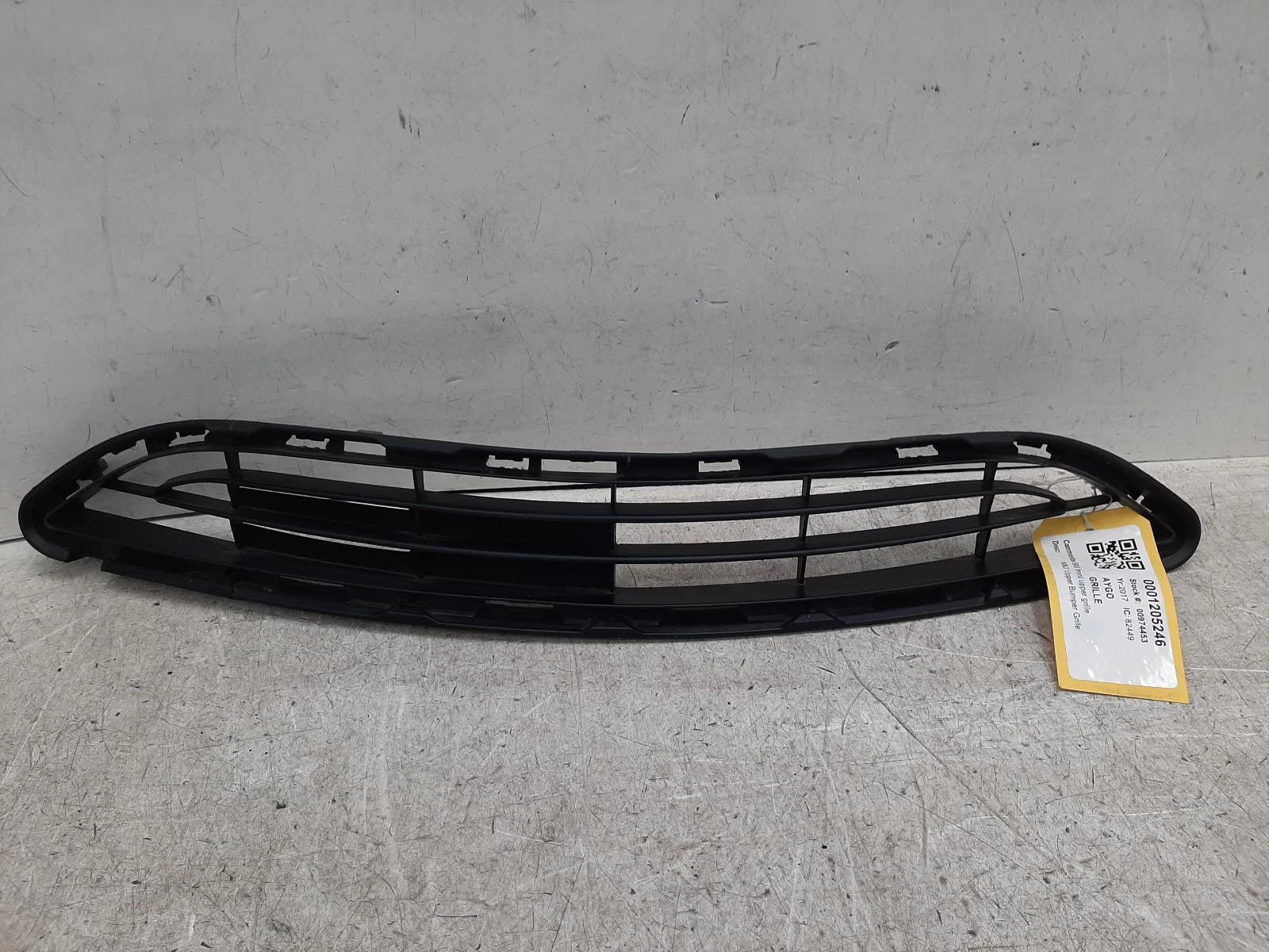 Toyota Aygo Mk2 Front Upper Grille Grill 