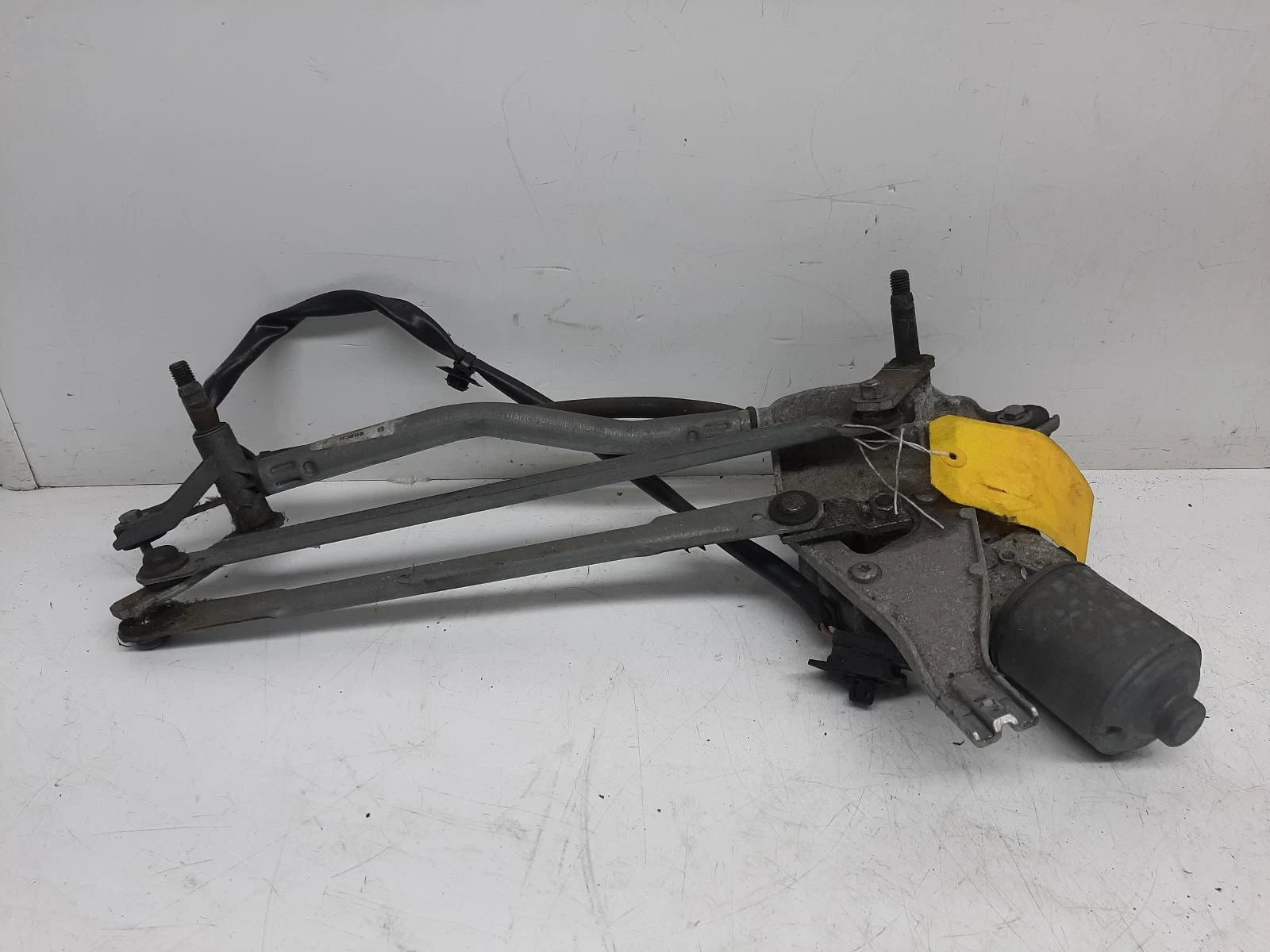 Peugeot 207 Mk1 All Models Bosch Front Wiper Motor With Linkage 