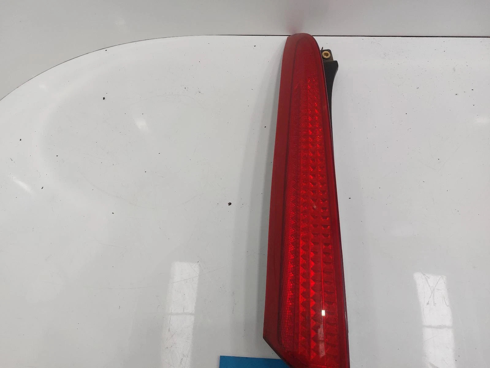 Volvo Xc90 Mk1 N/S Passengers Left Rear Upper Taillight Tail Light 