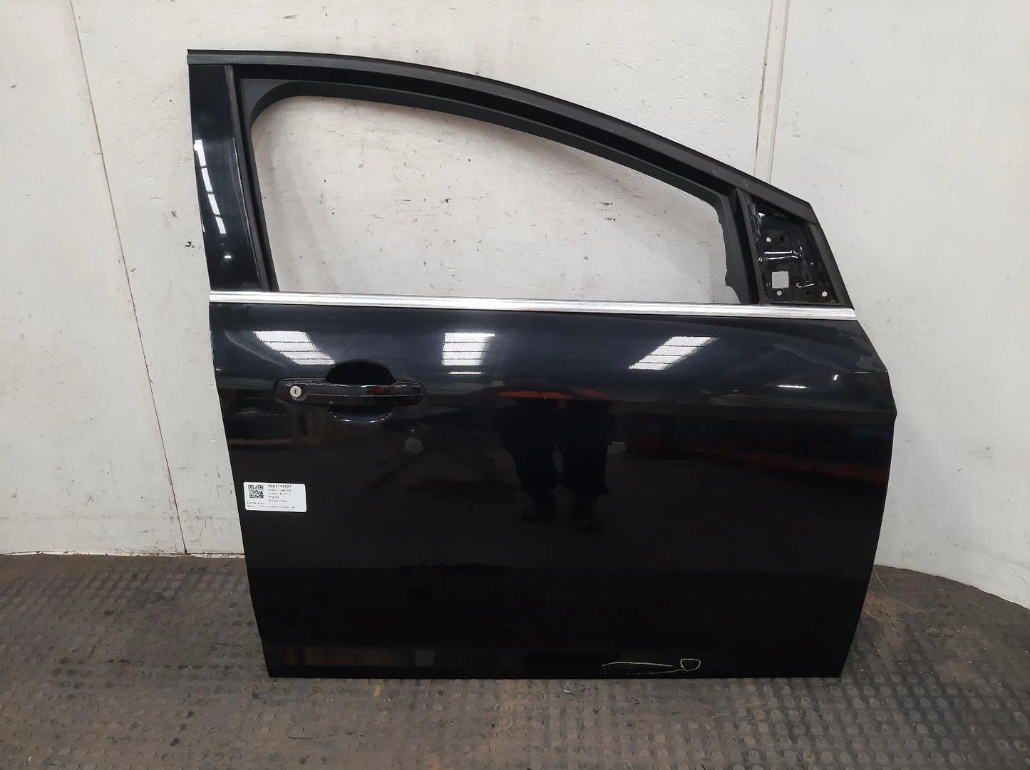 Ford Focus Mk3 Black O/S Drivers Right Front Door 