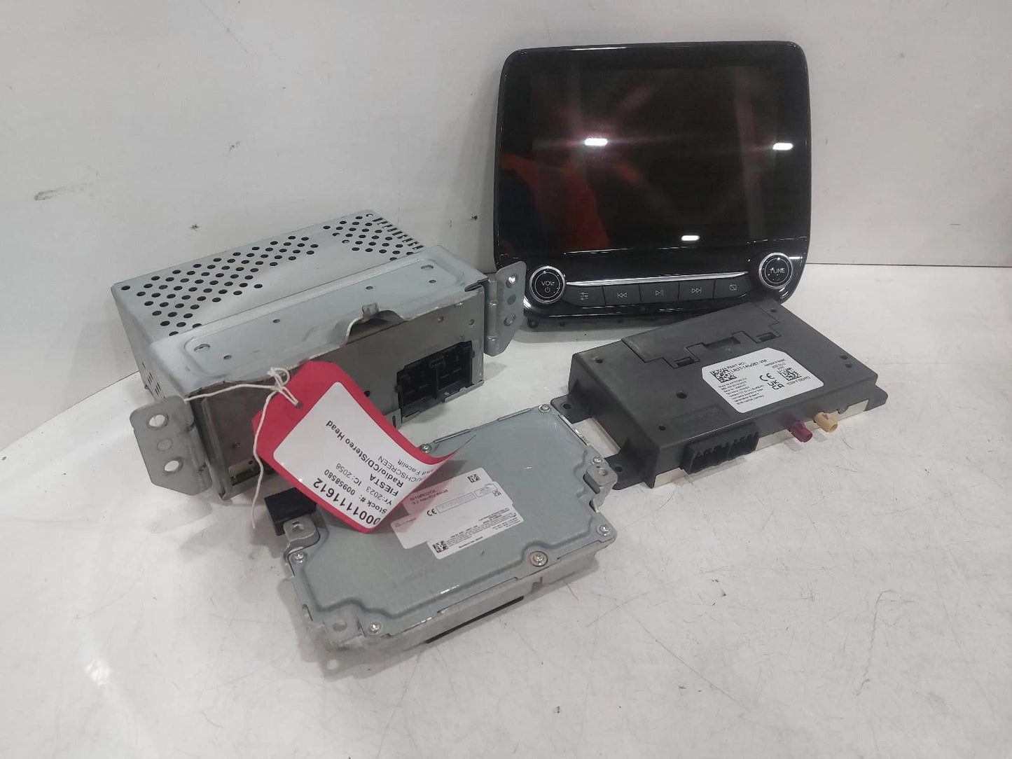 Ford Fiesta Mk8 OEM Radio/CD/Stereo Head Unit No Code Available 