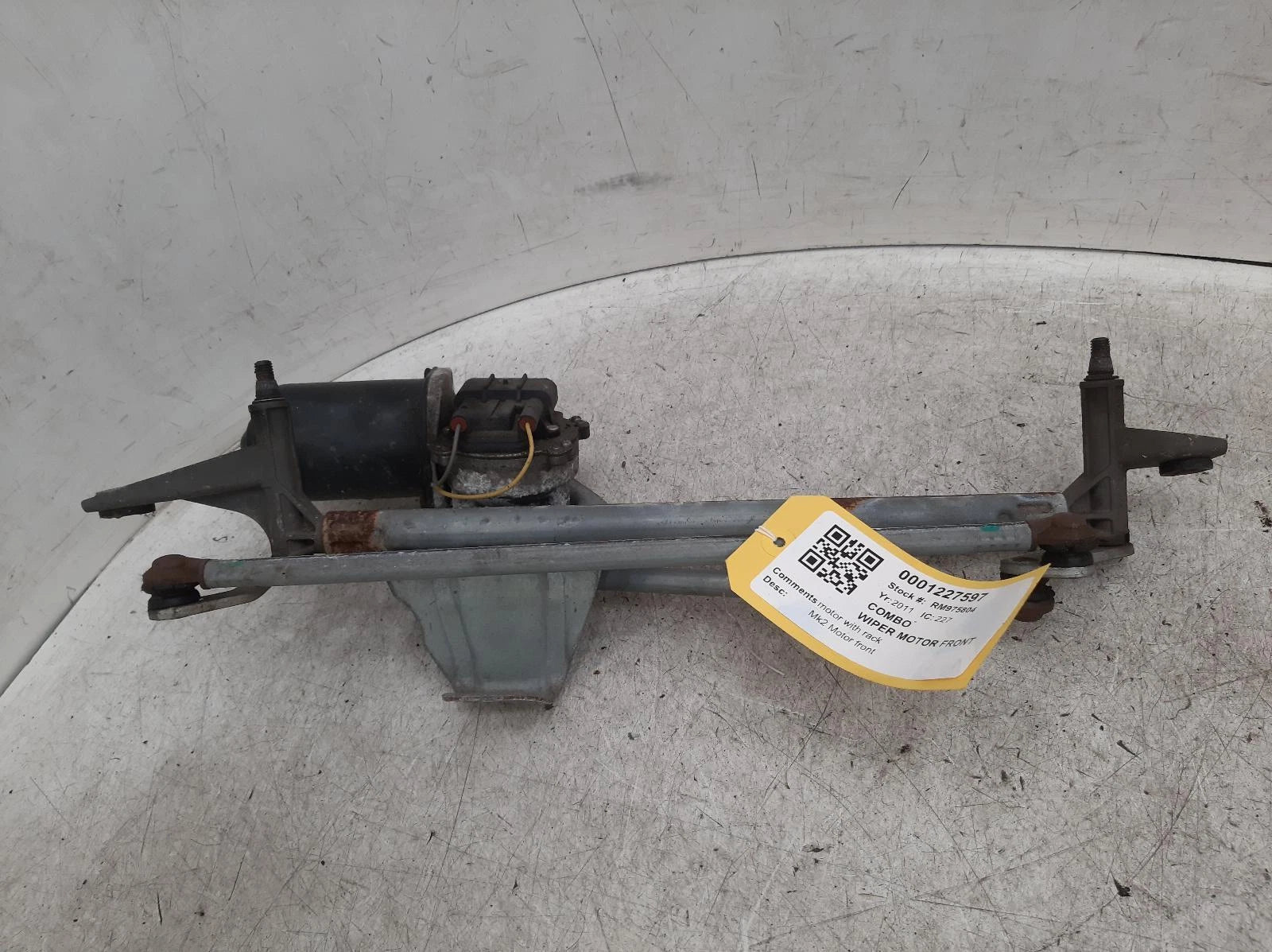 Opel Combo Mk2 Front Wiper Motor With Linkage/Rack 