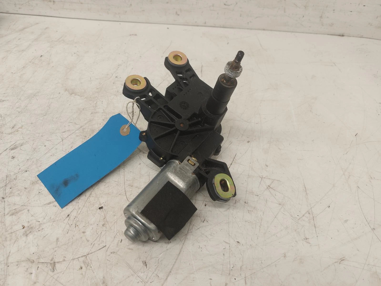 Volkswagen Golf Mk1 PLUS Rear Wiper Motor 