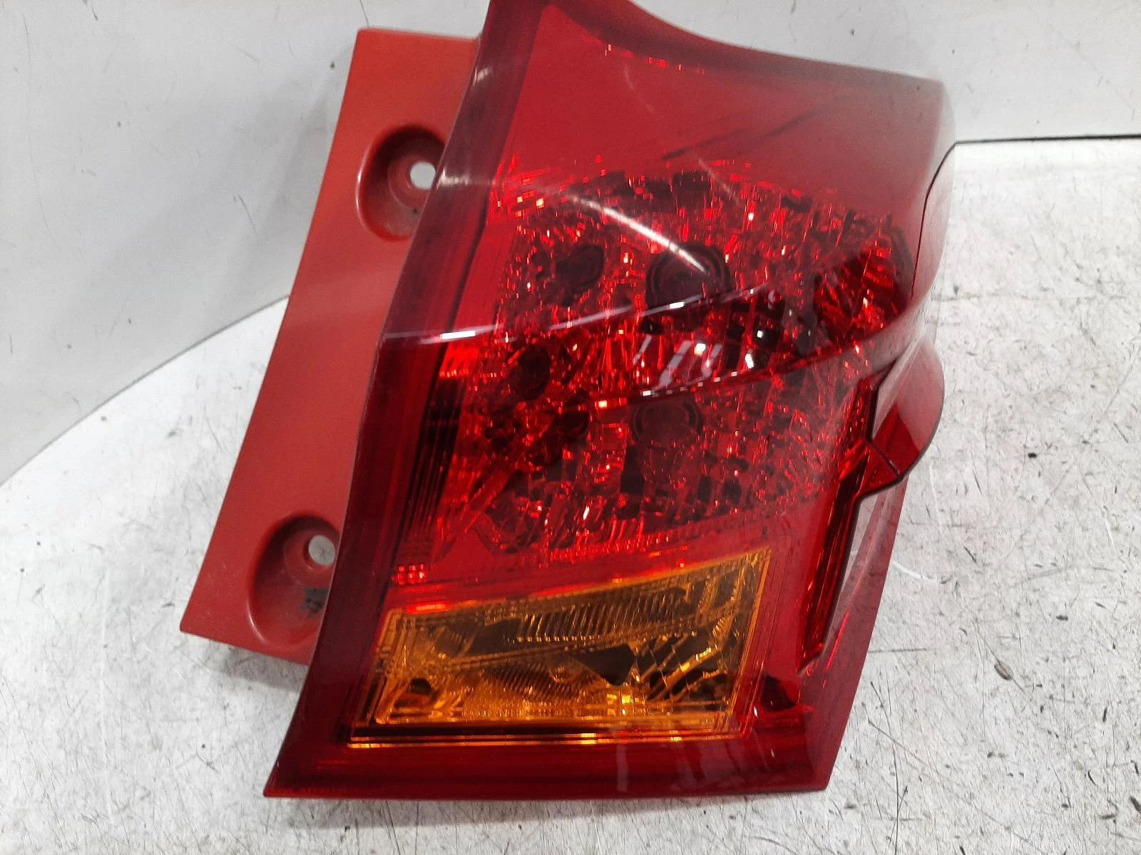 Toyota Auris Mk2 Outer O/S Drivers Right Rear Taillight Tail Light 