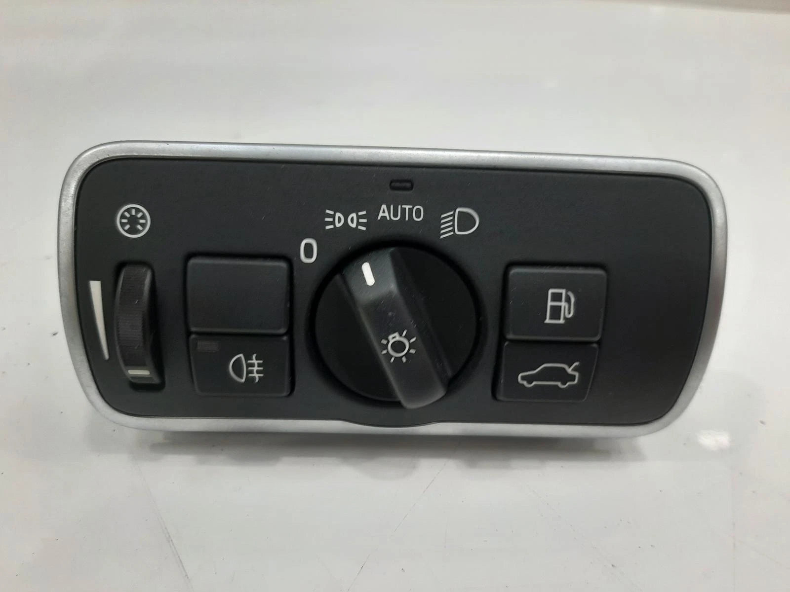 Volvo Xc60 Mk1 FRONT RIGHT HEADLIGHT SWITCH 