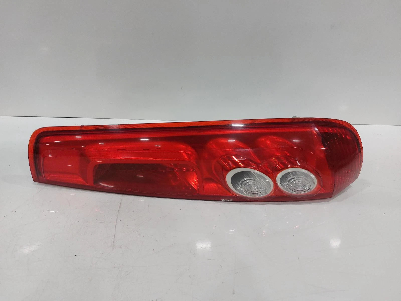 Ford Fiesta Mk6 O/S Drivers Right Rear Taillight Tail Light 