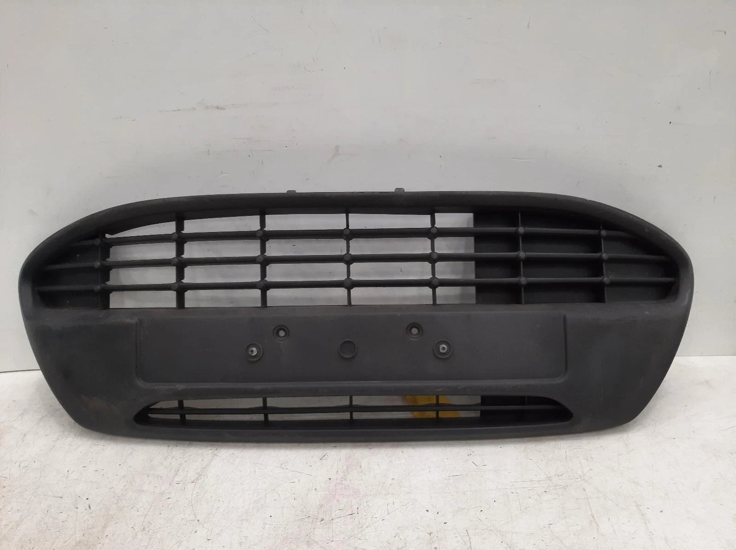 Ford Ka Mk2 Front Centre Grille Grill 