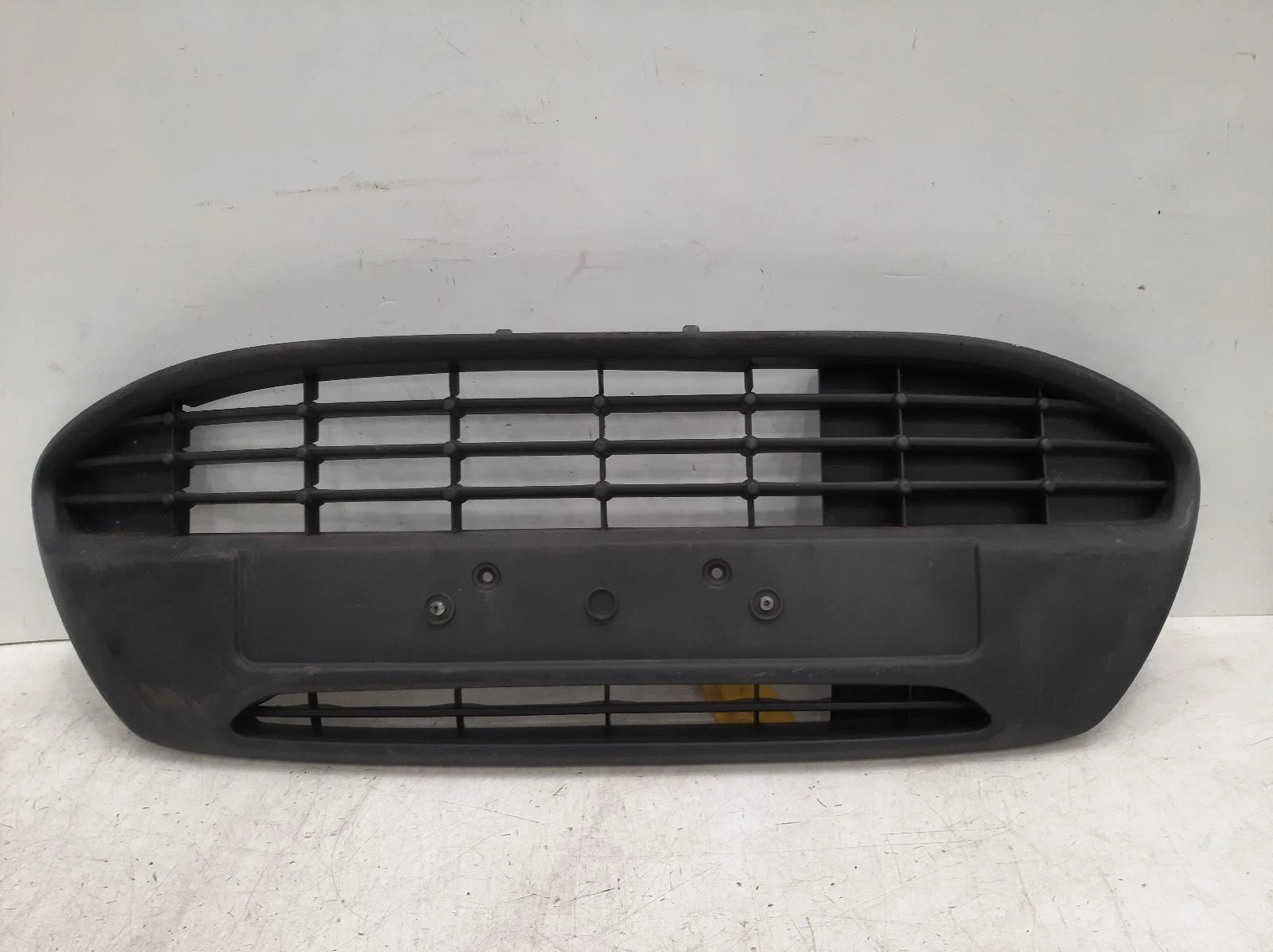 Ford Ka Mk2 Front Centre Grille Grill 