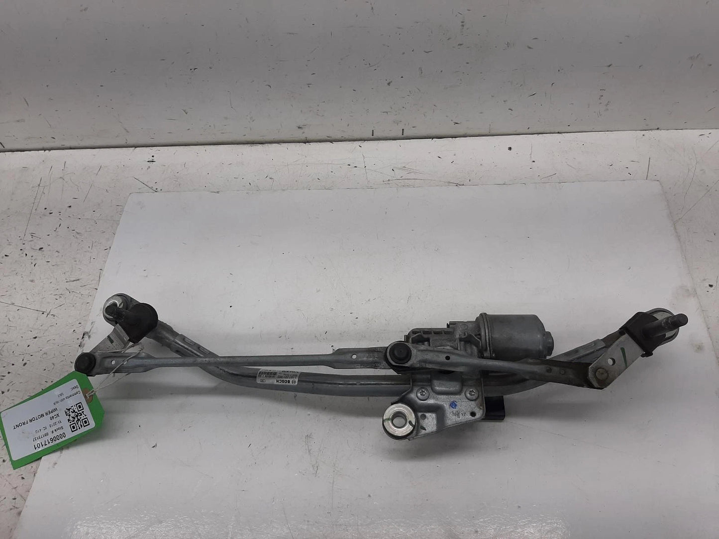 Volvo Xc40 Bosch Front Wiper Motor With Linkage 31457300 