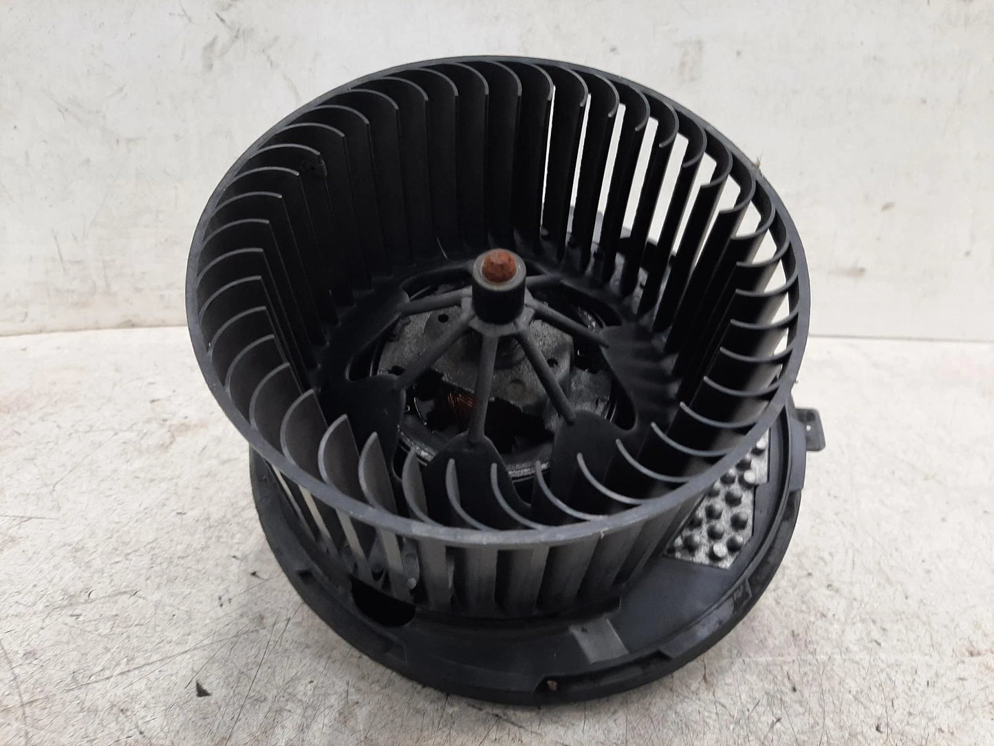 Audi A3 1.6L Diesel Heater Blower Fan Assembly 