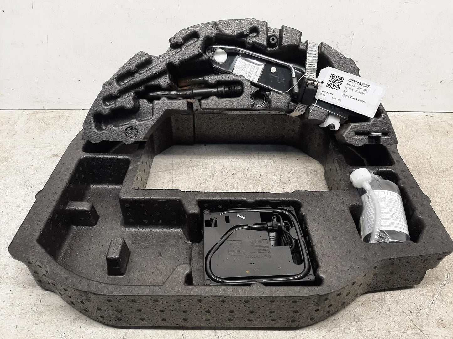 Audi A1 Mk1 15" Space Saver Spare Wheel Kit + Foam Storage Container 