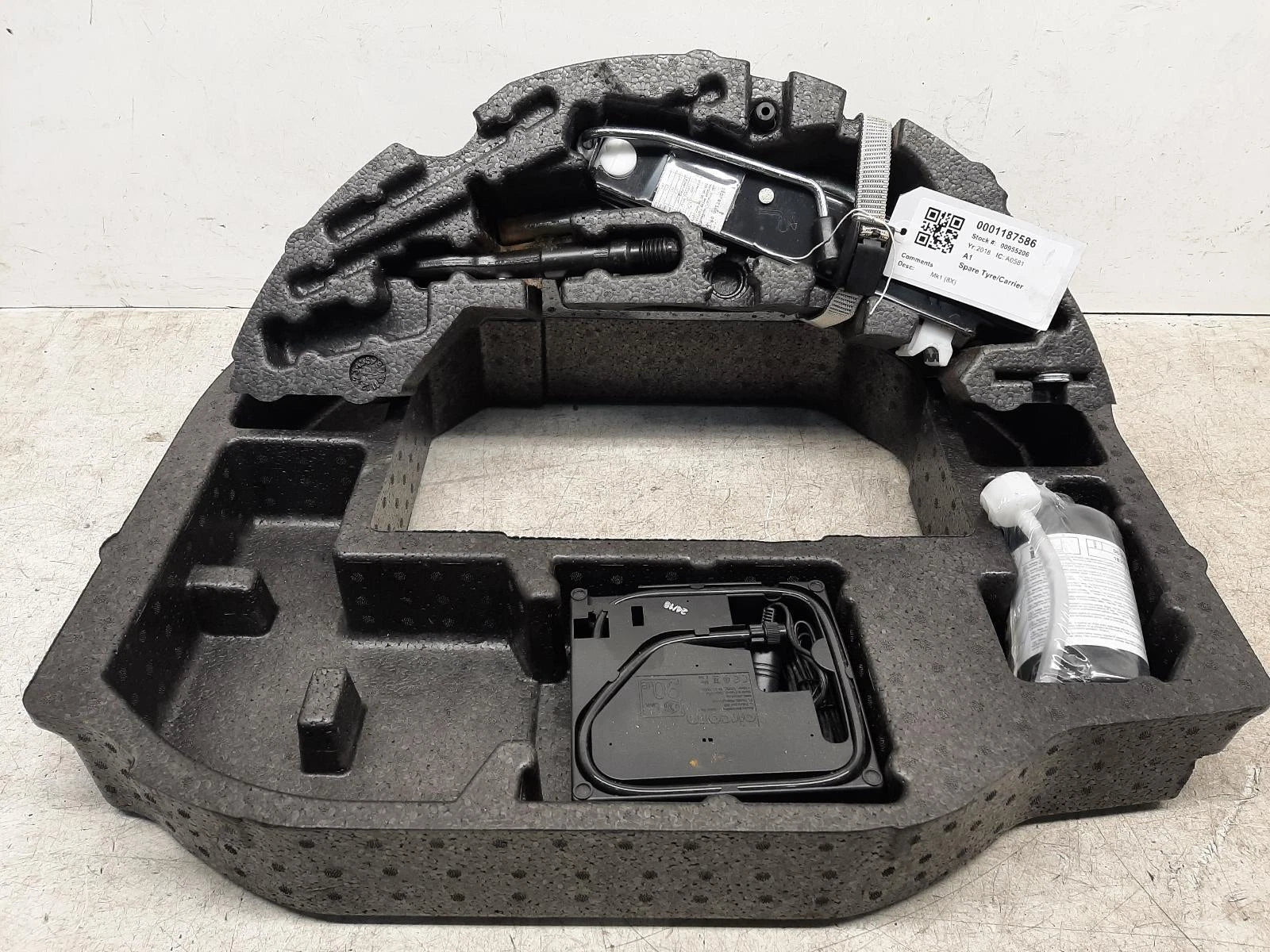 Audi A1 Mk1 15" Space Saver Spare Wheel Kit + Foam Storage Container 