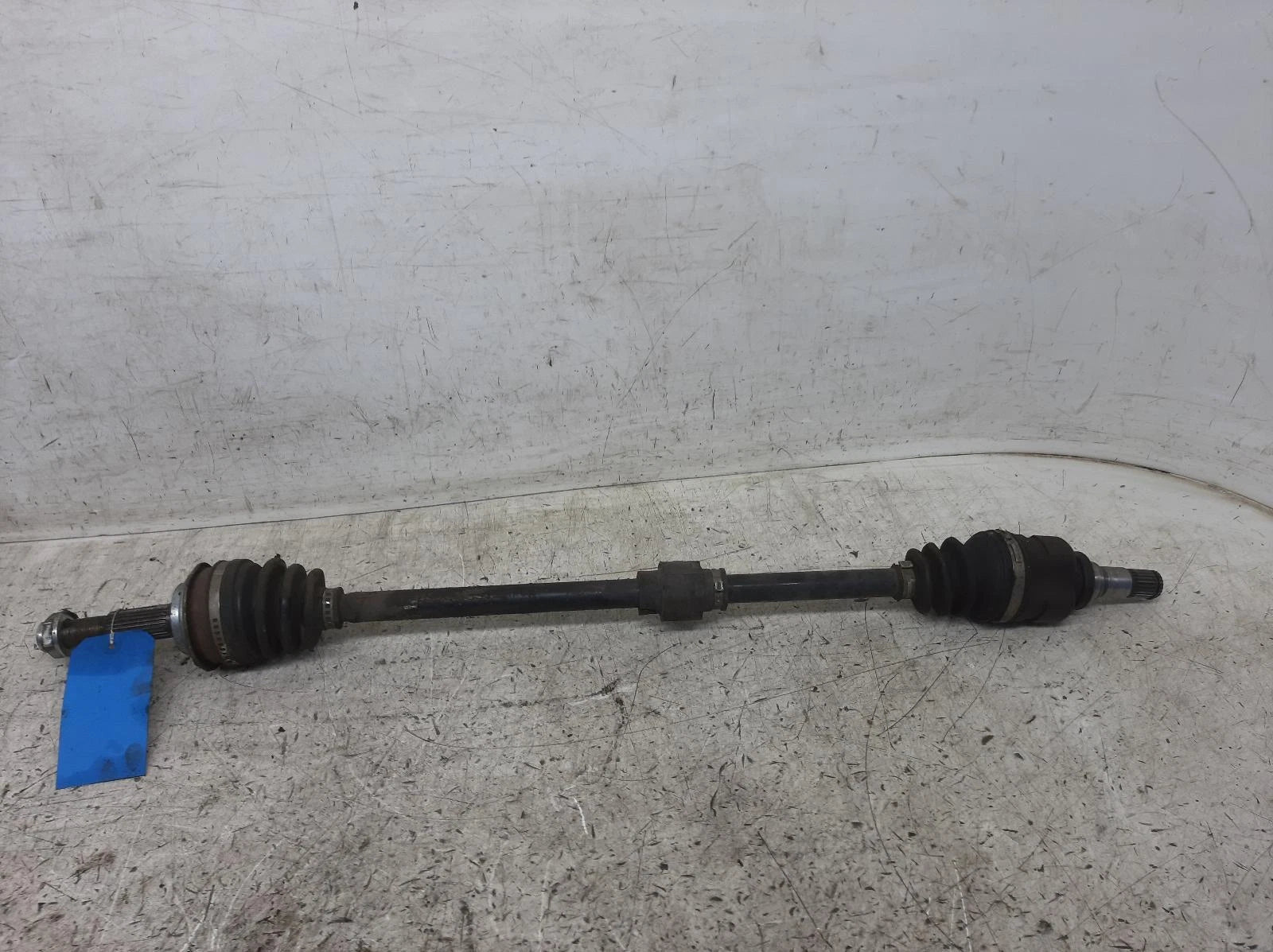 Toyota Yaris Mk2 (XP90) O/S Drivers Right Front Driveshaft 
