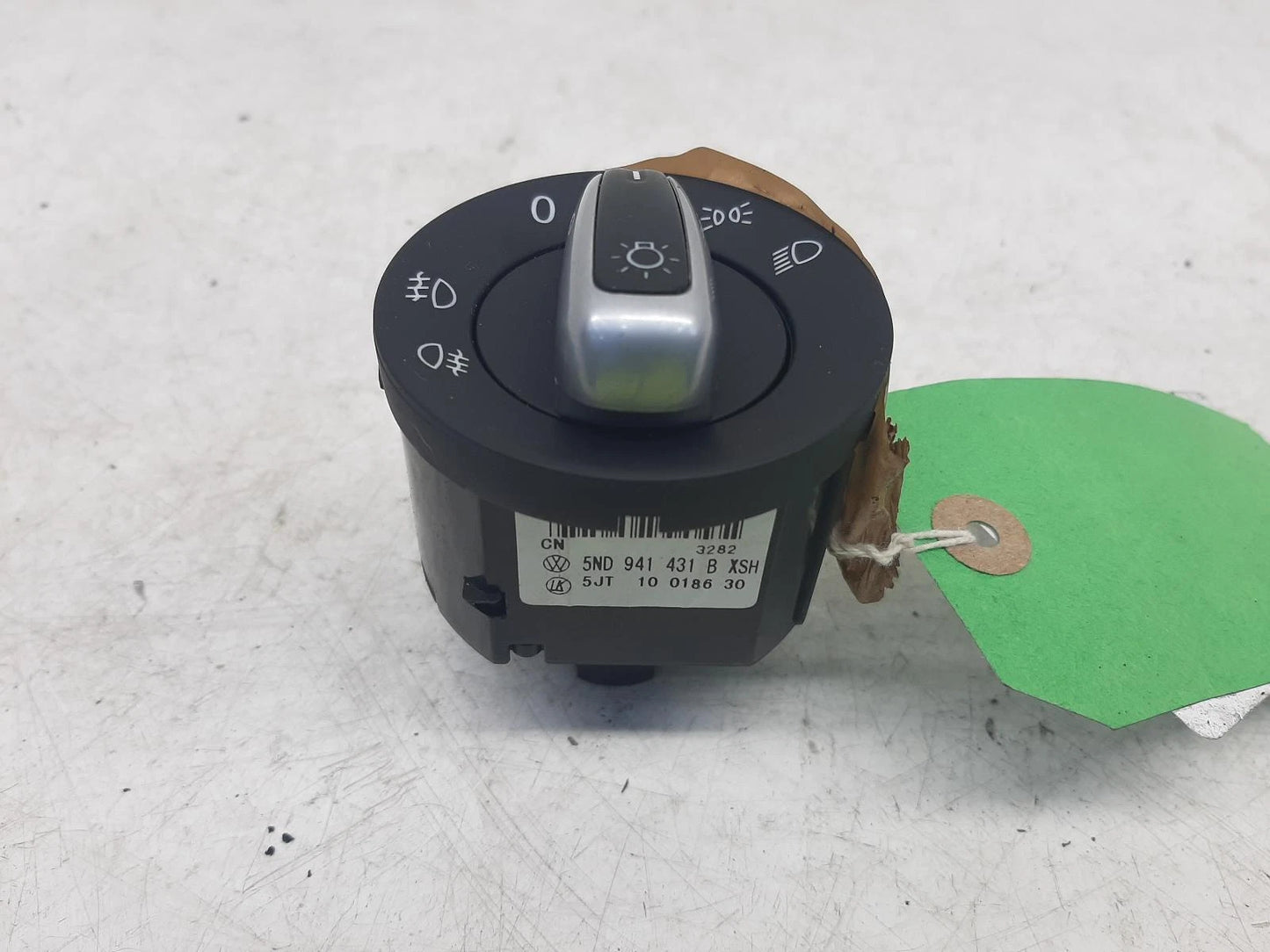 Volkswagen Golf Mk5 (1K) Automatic Headlight Headlamp Switch 