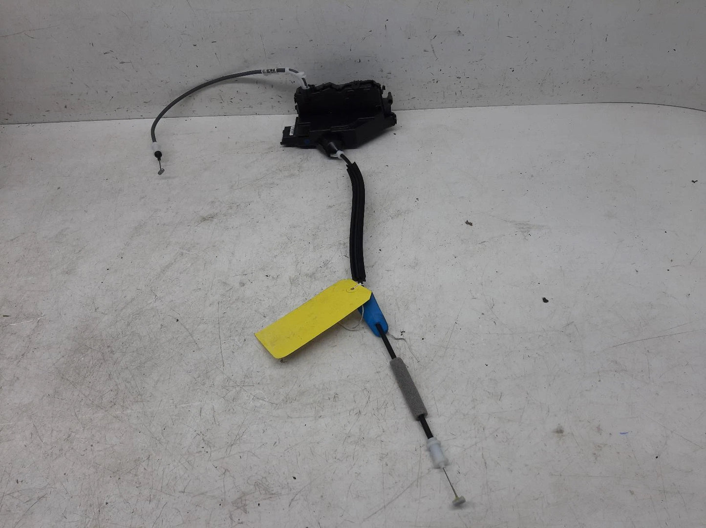 Citroen Berlingo Mk3 O/S Drivers Right Front Door Lock Assembly 