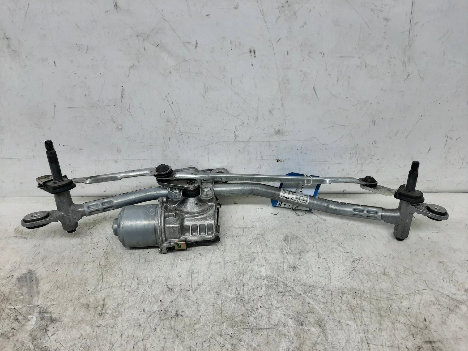 Volvo Xc40 Front Wiper Motor With Linkage 