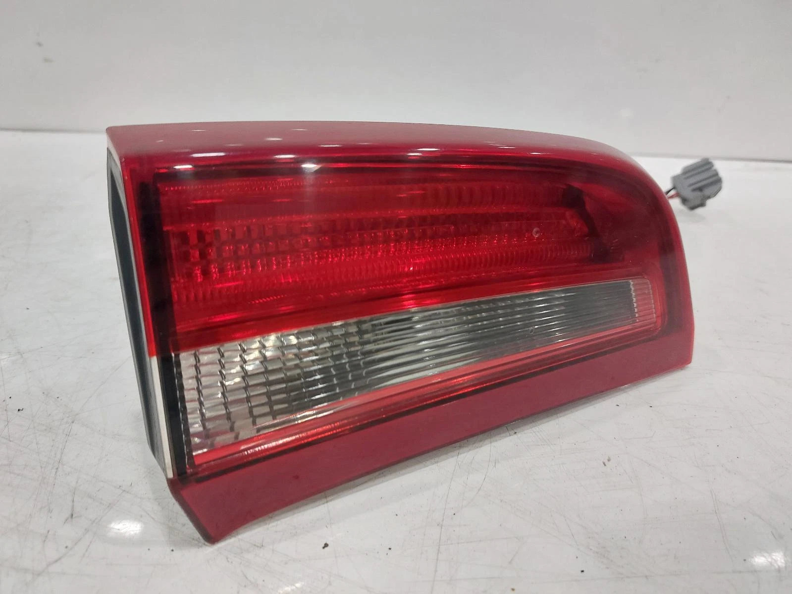 Volvo S60 Mk2 N/S Passengers Left Rear Taillight Tail Light 
