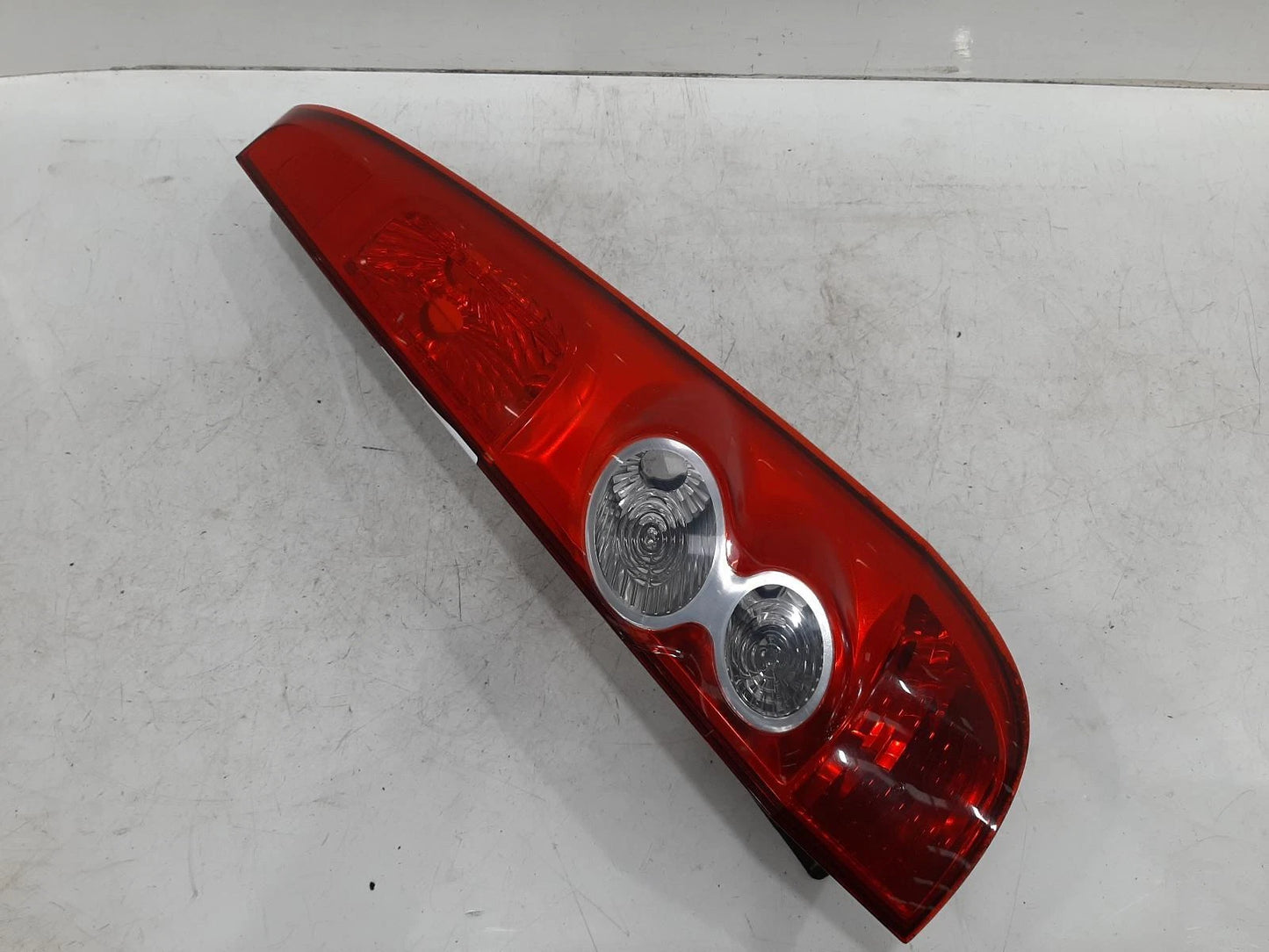 Ford Fiesta Mk6 O/S Drivers Right Rear Taillight Tail Light 