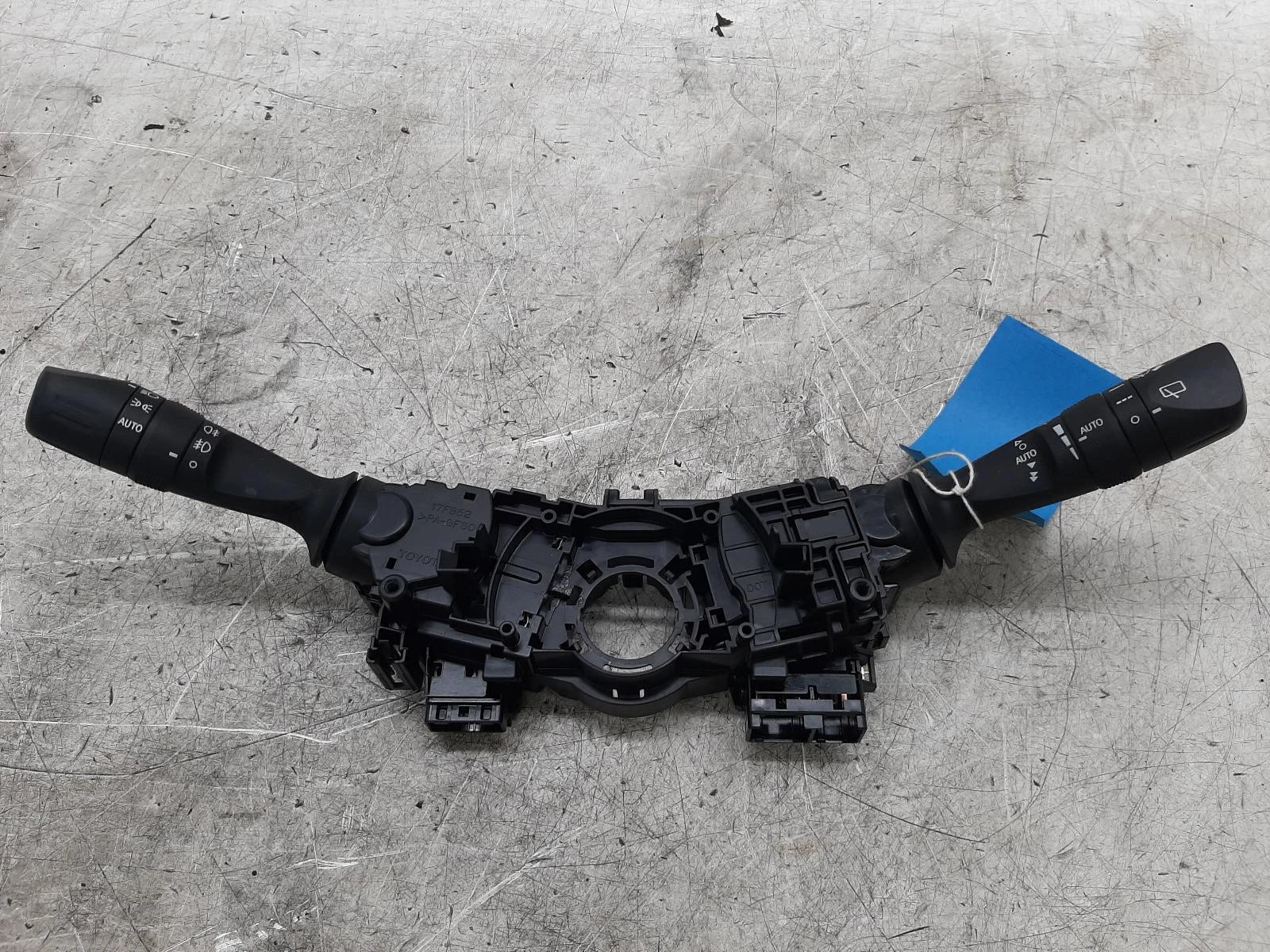 Toyota C-Hr Combination Switch Indicator Lights Wiper Stalks 17F852 